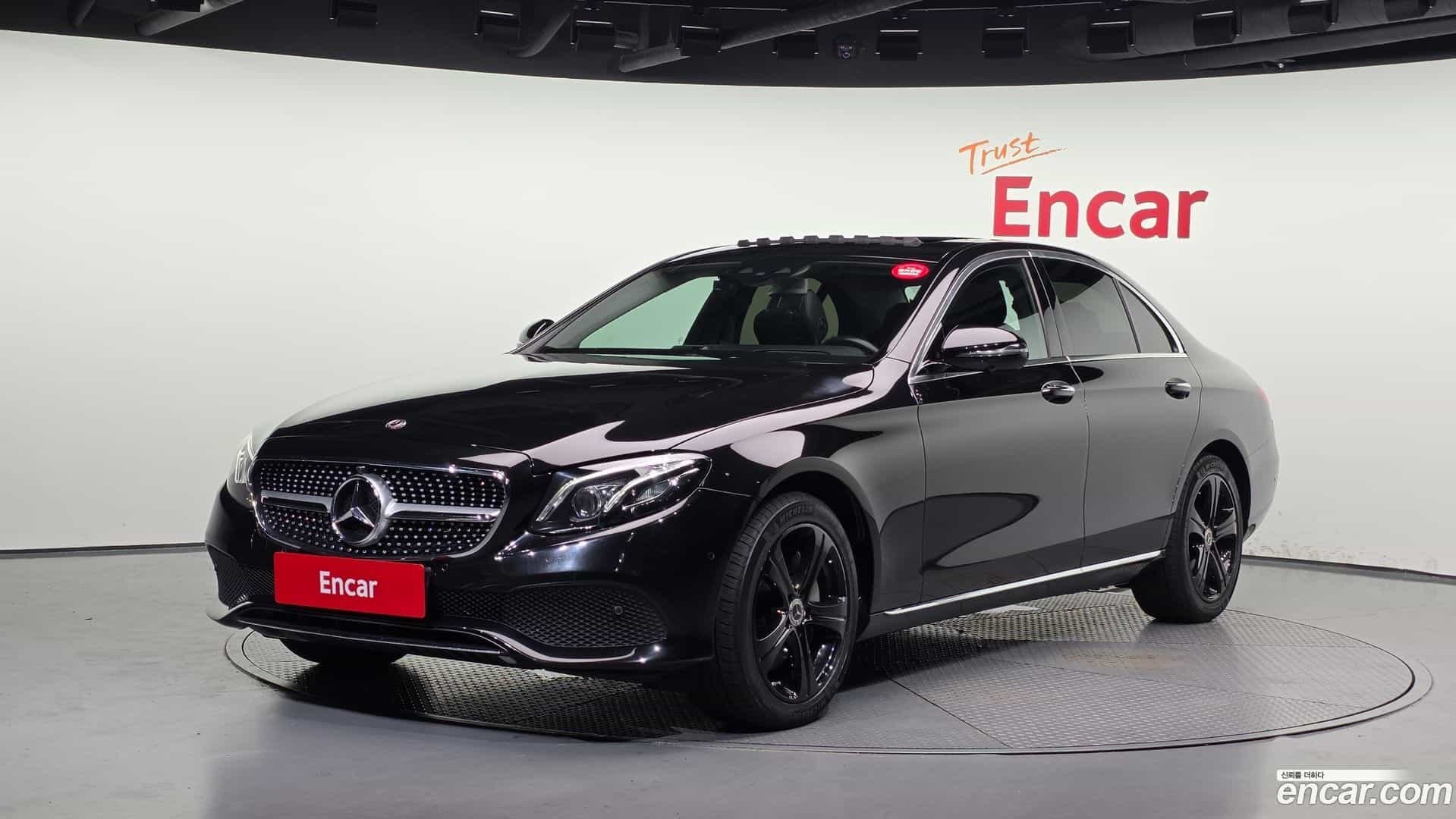 E-Class Mercedes-Benz 2019.7-OUTER-001
