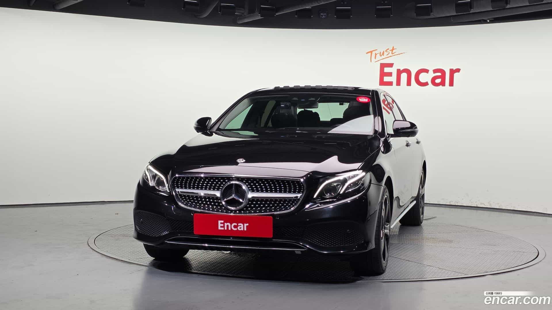 E-Class Mercedes-Benz 2019.7-OUTER-003