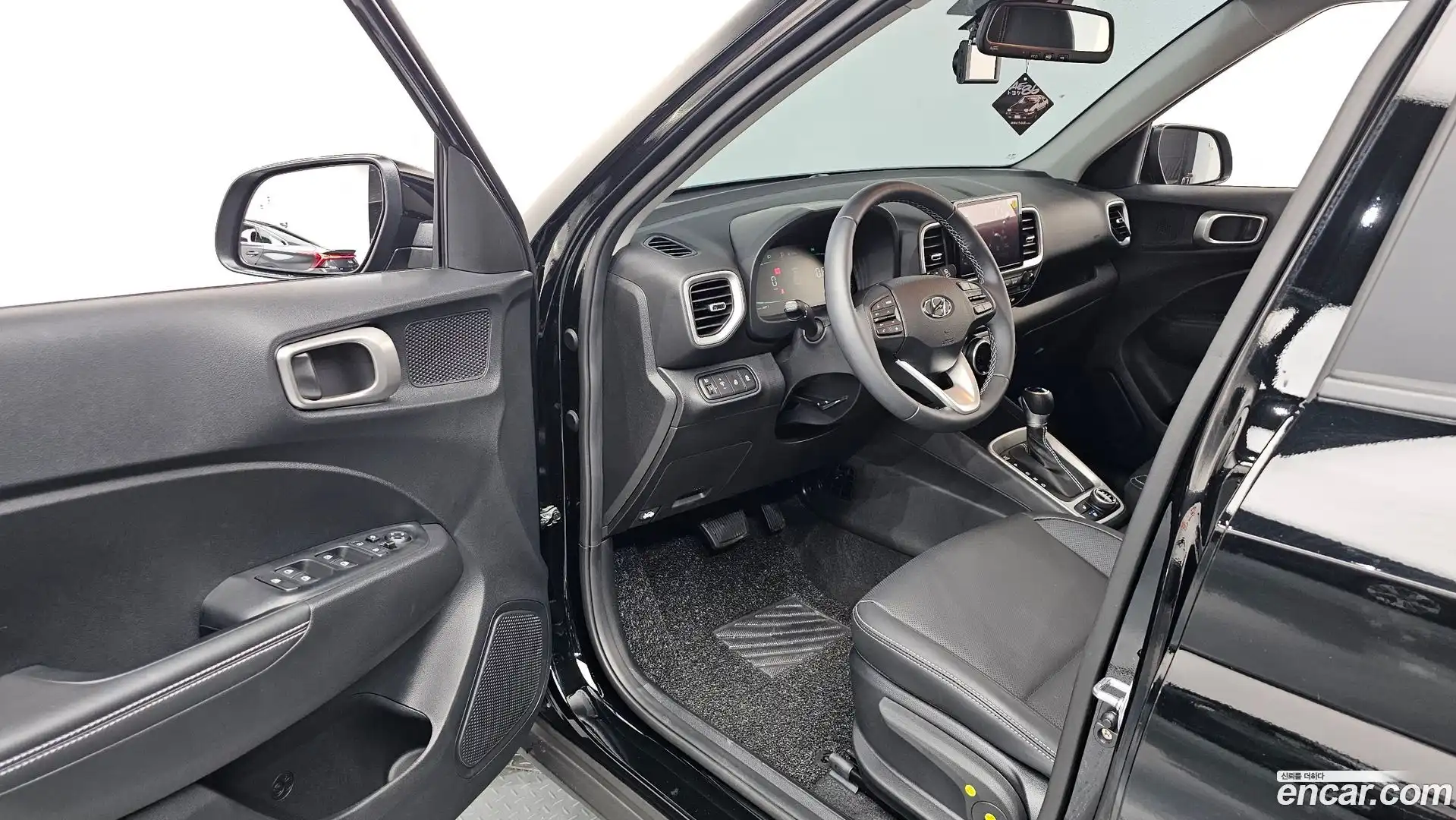 Venue Hyundai 2025.6-INNER-010