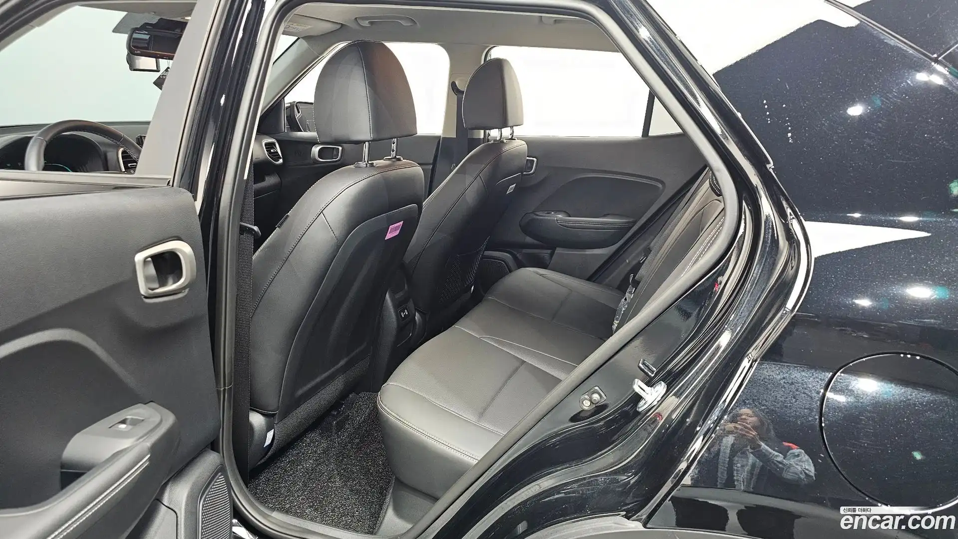 Venue Hyundai 2025.6-OPTION-015