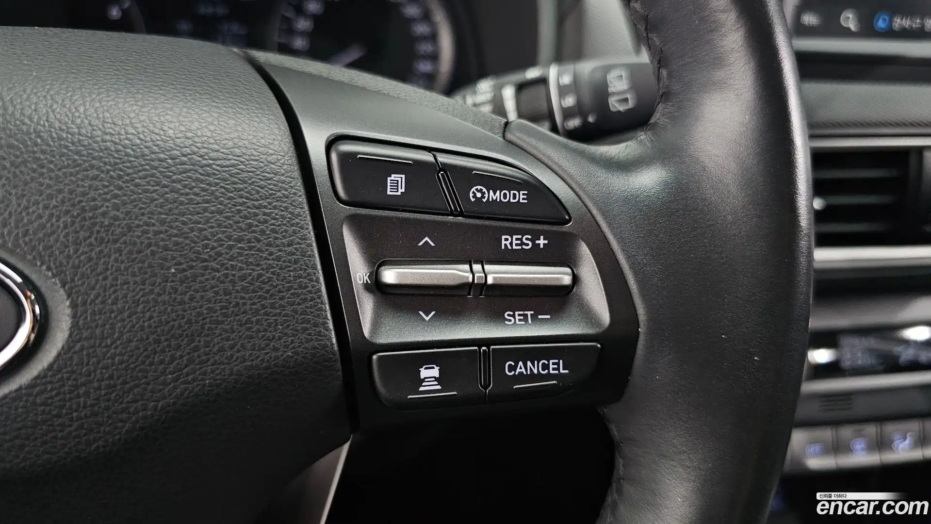 Kona Hyundai 2020.6-OPTION-042