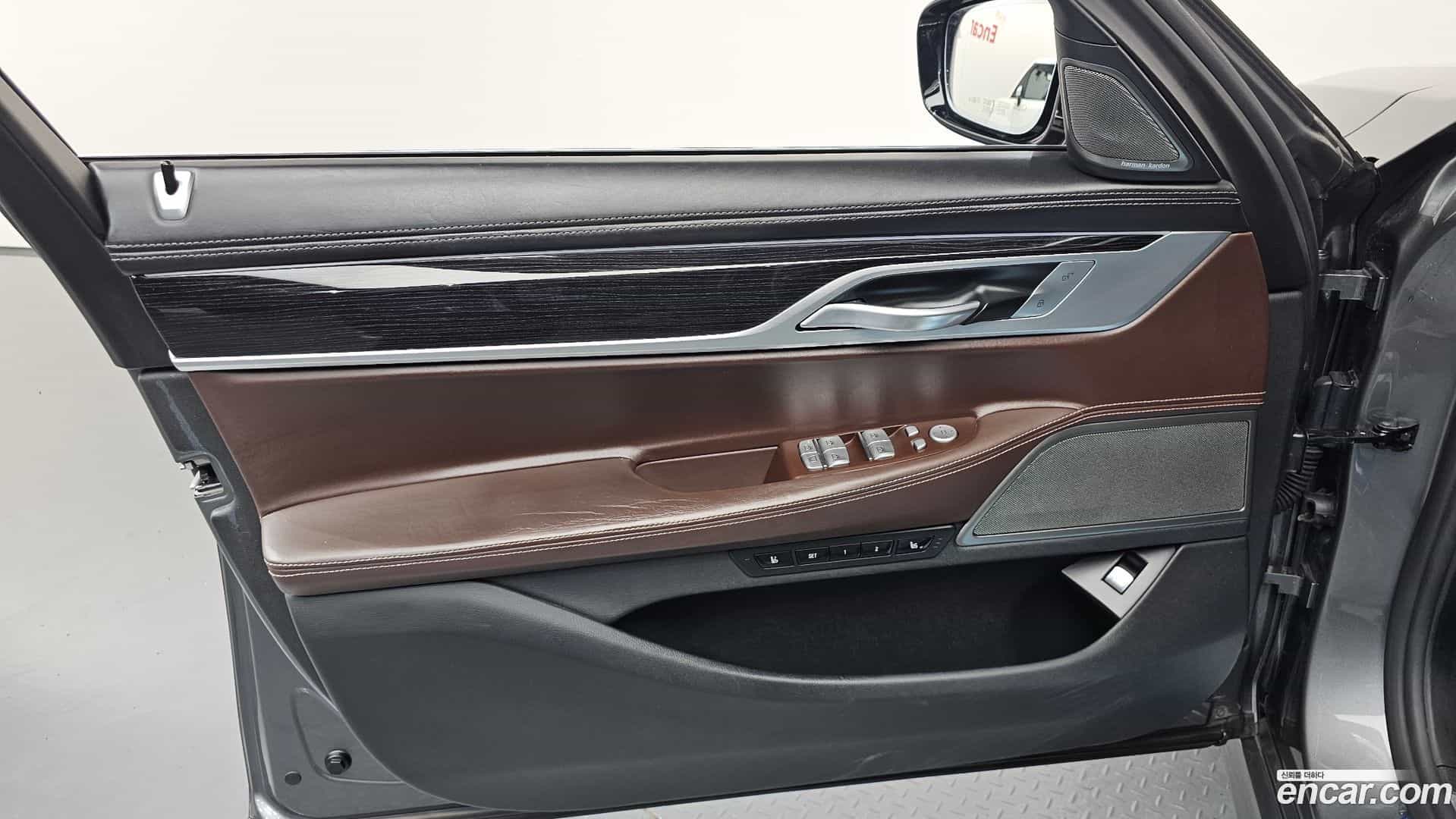 7-Series BMW 2019.3-INNER-034