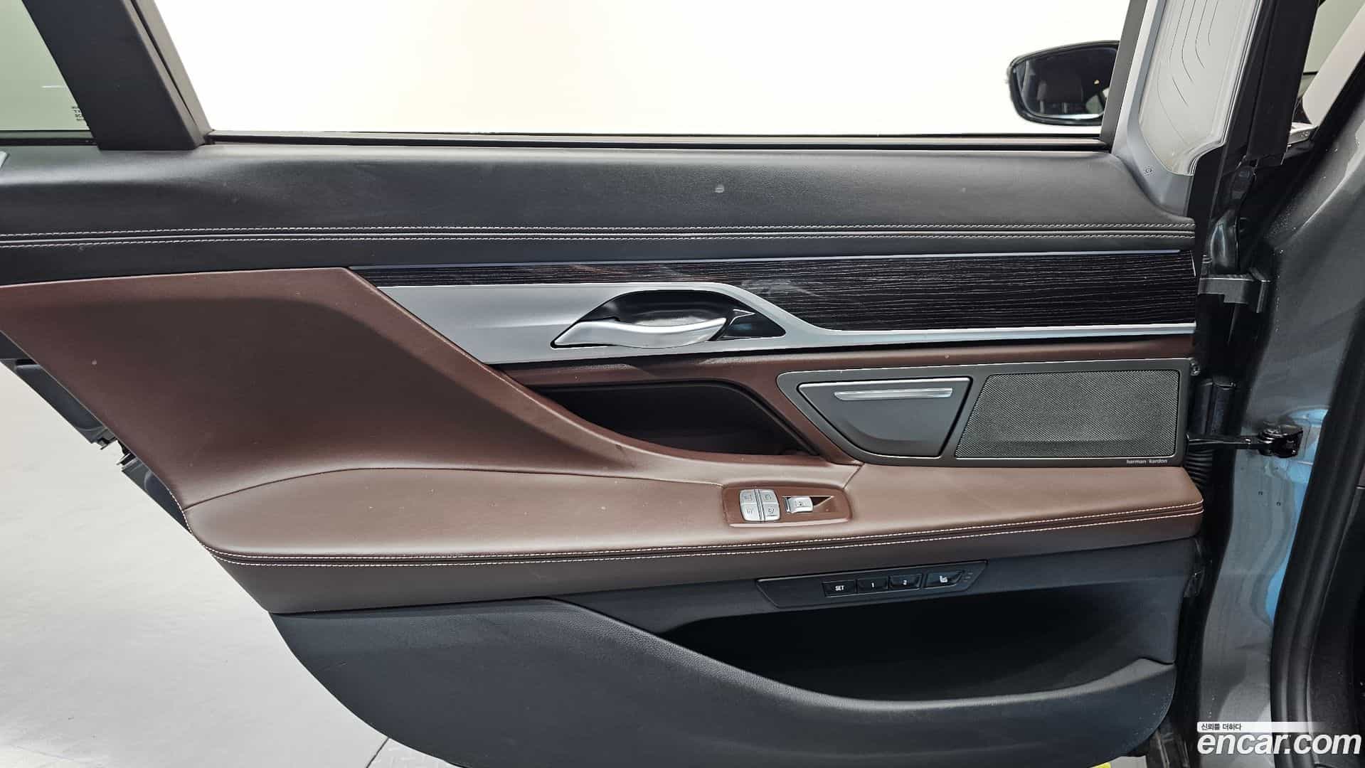 7-Series BMW 2019.3-INNER-035