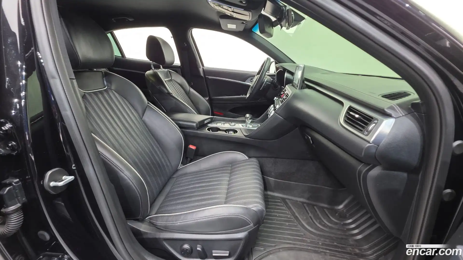G70 Genesis 2019.10-INNER-010