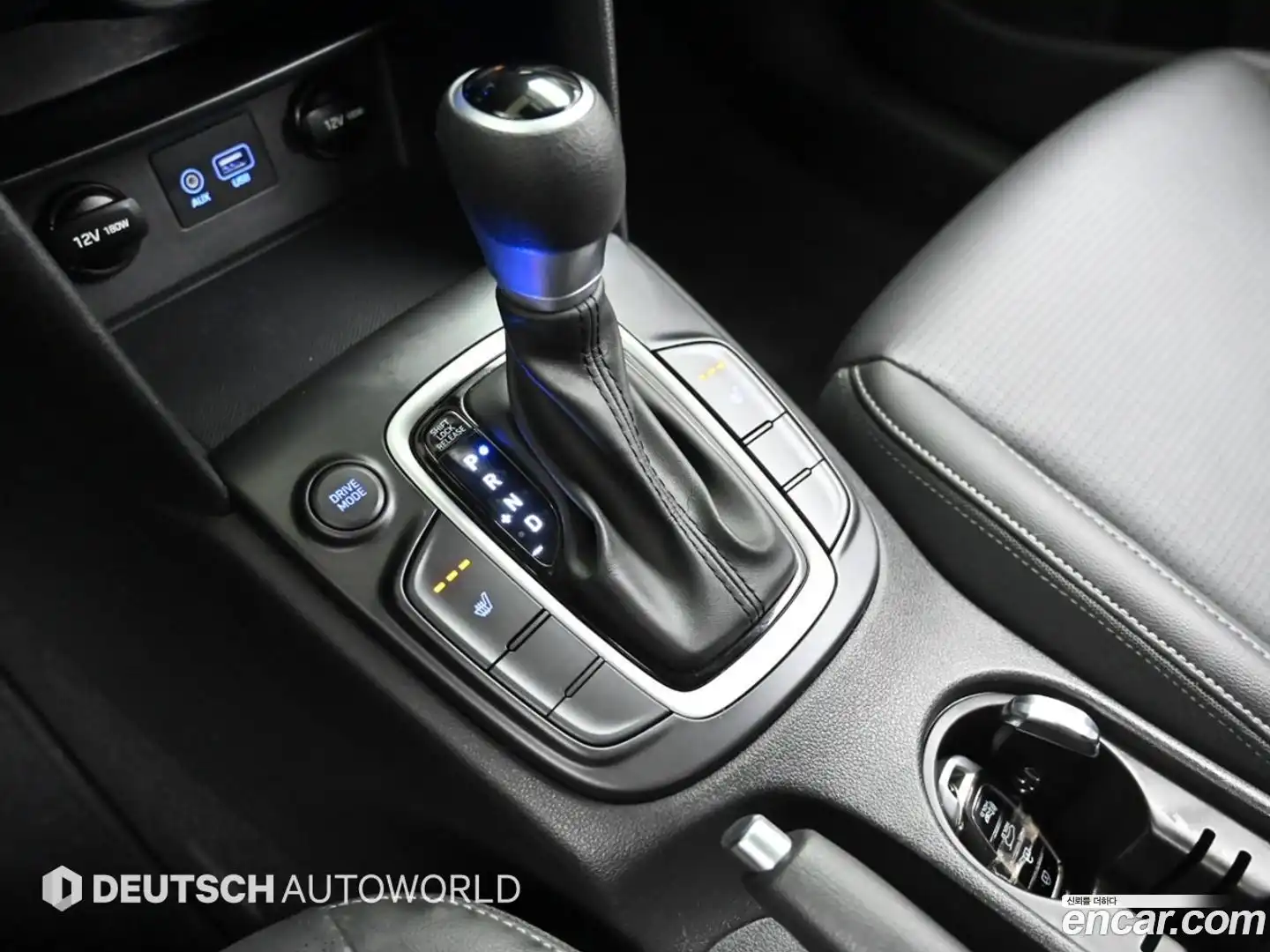 Kona Hyundai 2018.4-INNER-009