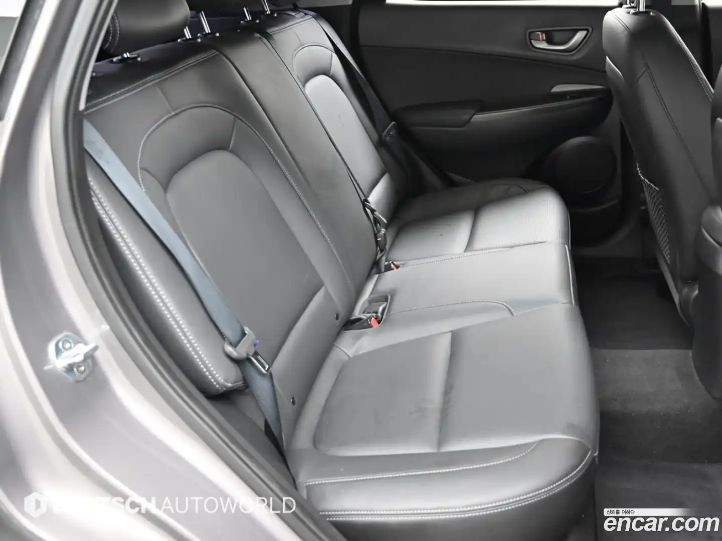 Kona Hyundai 2018.4-OPTION-016