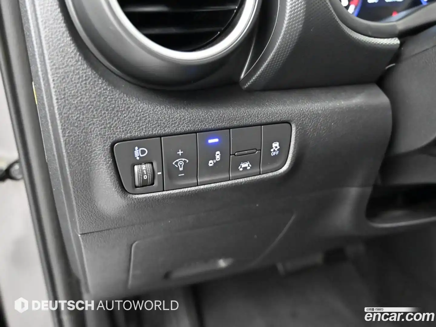 Kona Hyundai 2018.4-OPTION-021