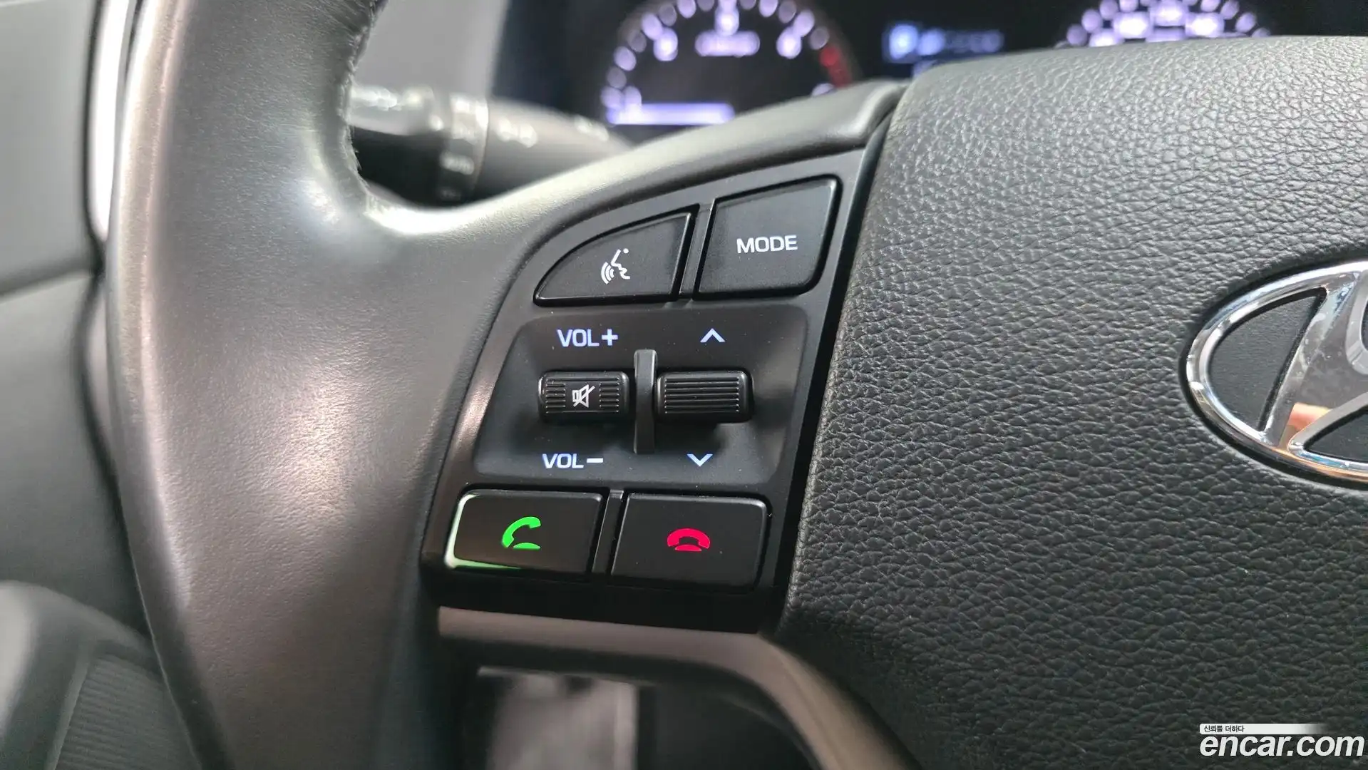 Tucson Hyundai 2017.5-OPTION-023