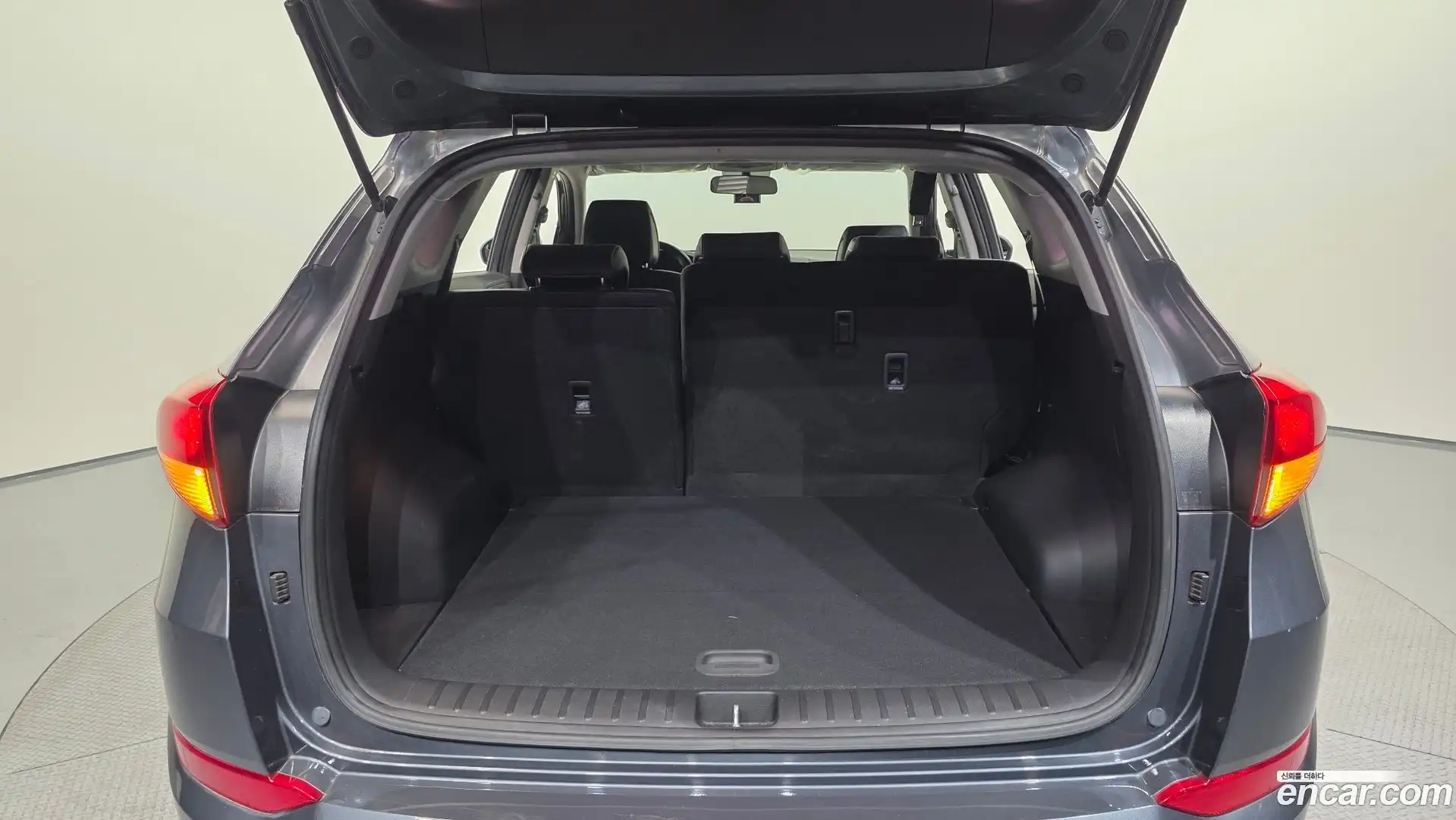 Tucson Hyundai 2017.5-OPTION-024