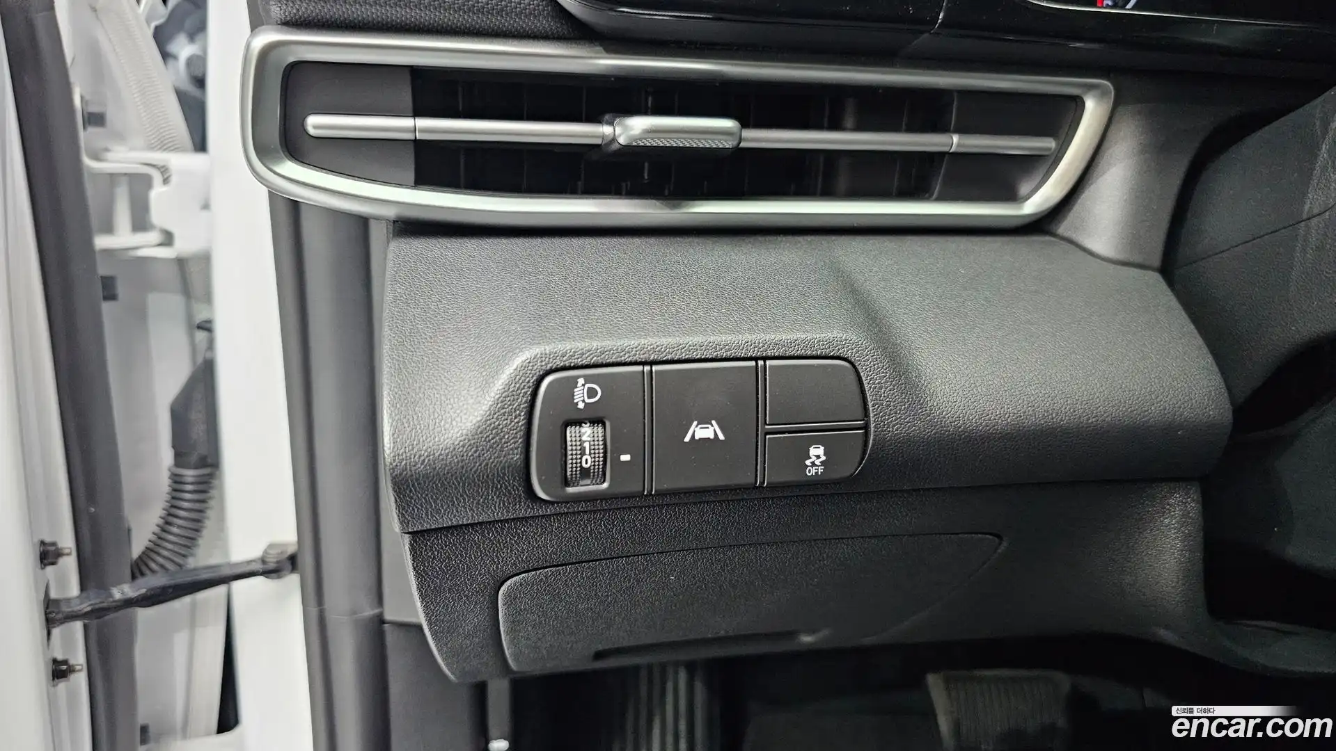 AVANTE Hyundai 2022.4-OPTION-040