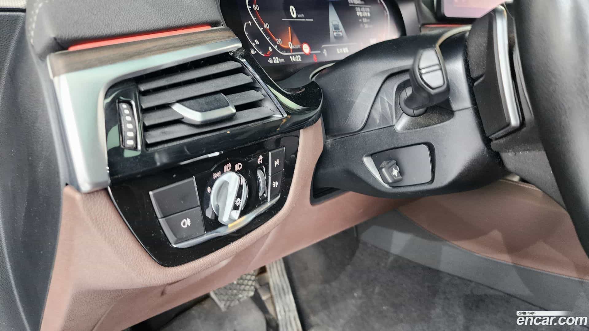 Gran Turismo BMW 2022.0-OPTION-040