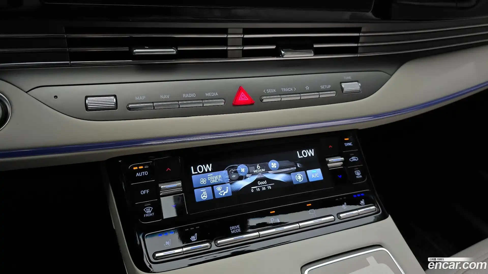 Grandeur Hyundai 2022.11-OPTION-023