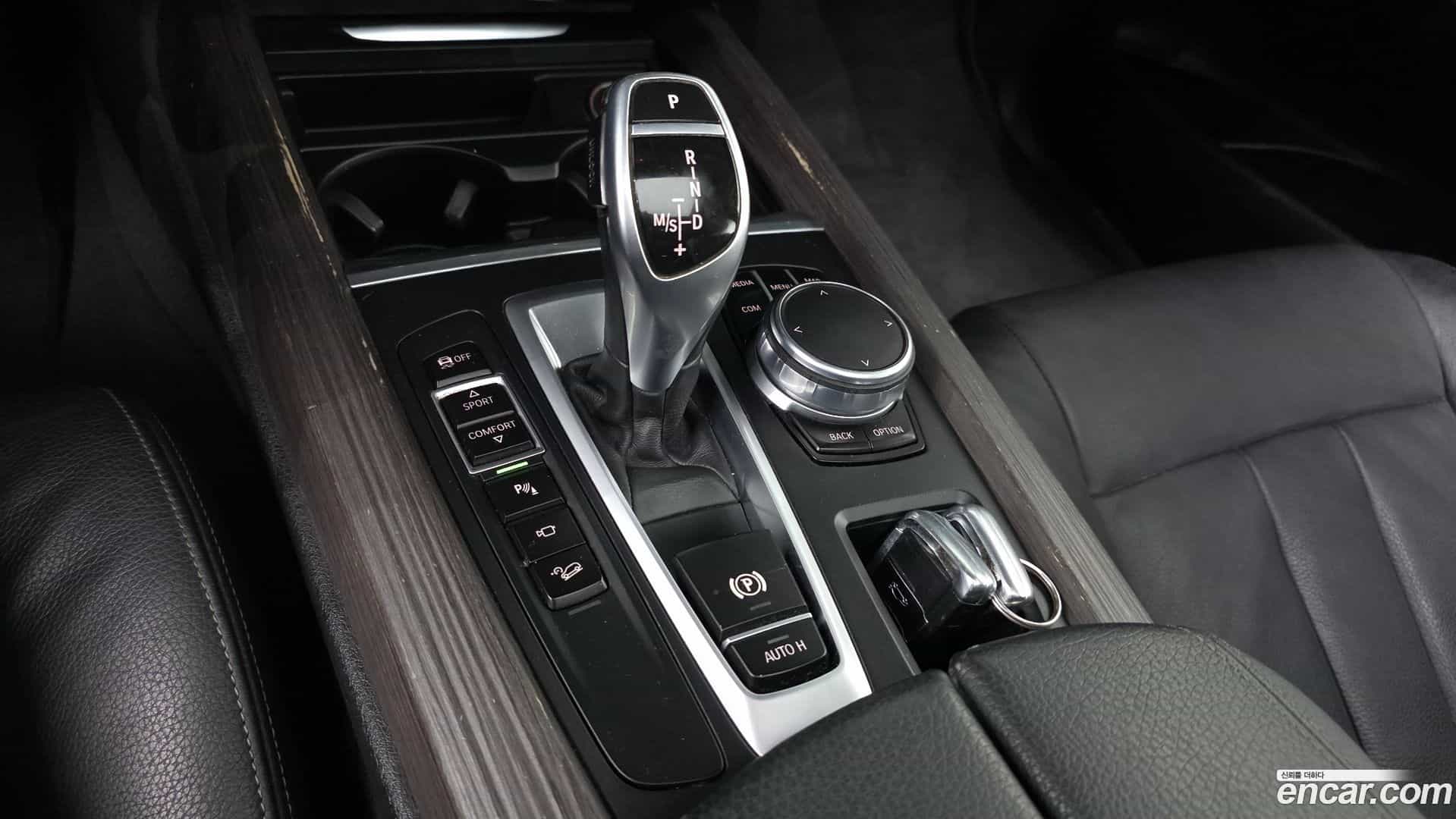 X5 BMW 2017.3-INNER-009
