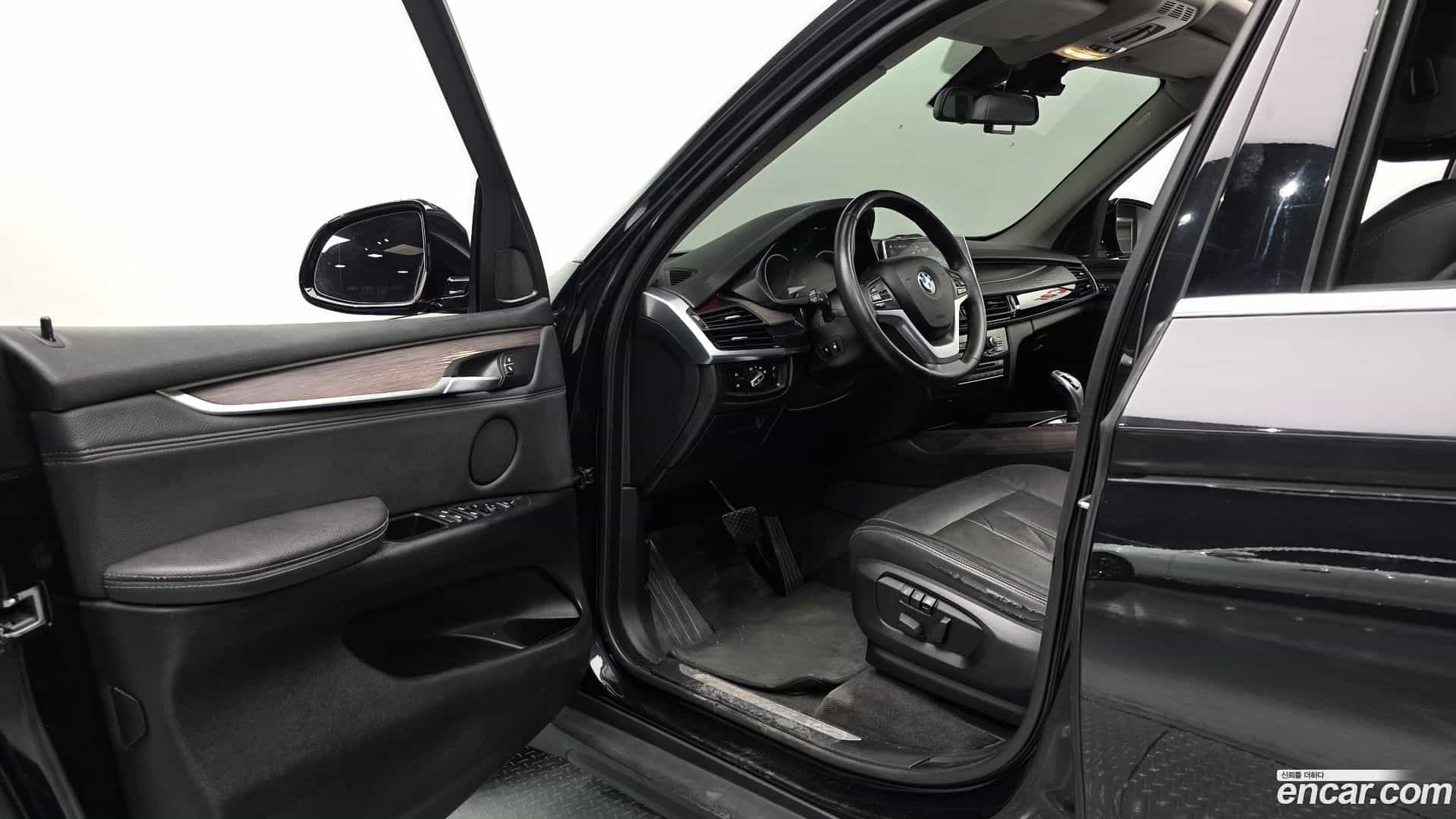 X5 BMW 2017.3-INNER-010