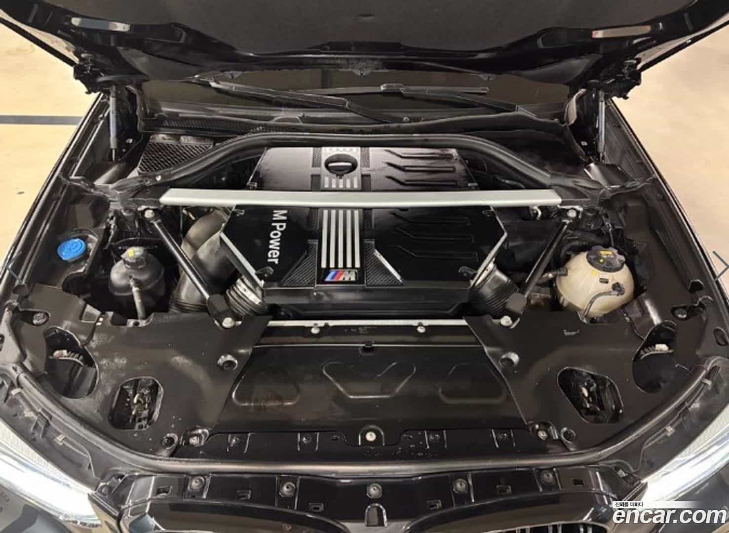 X4M BMW 2021.0-OUTER-002