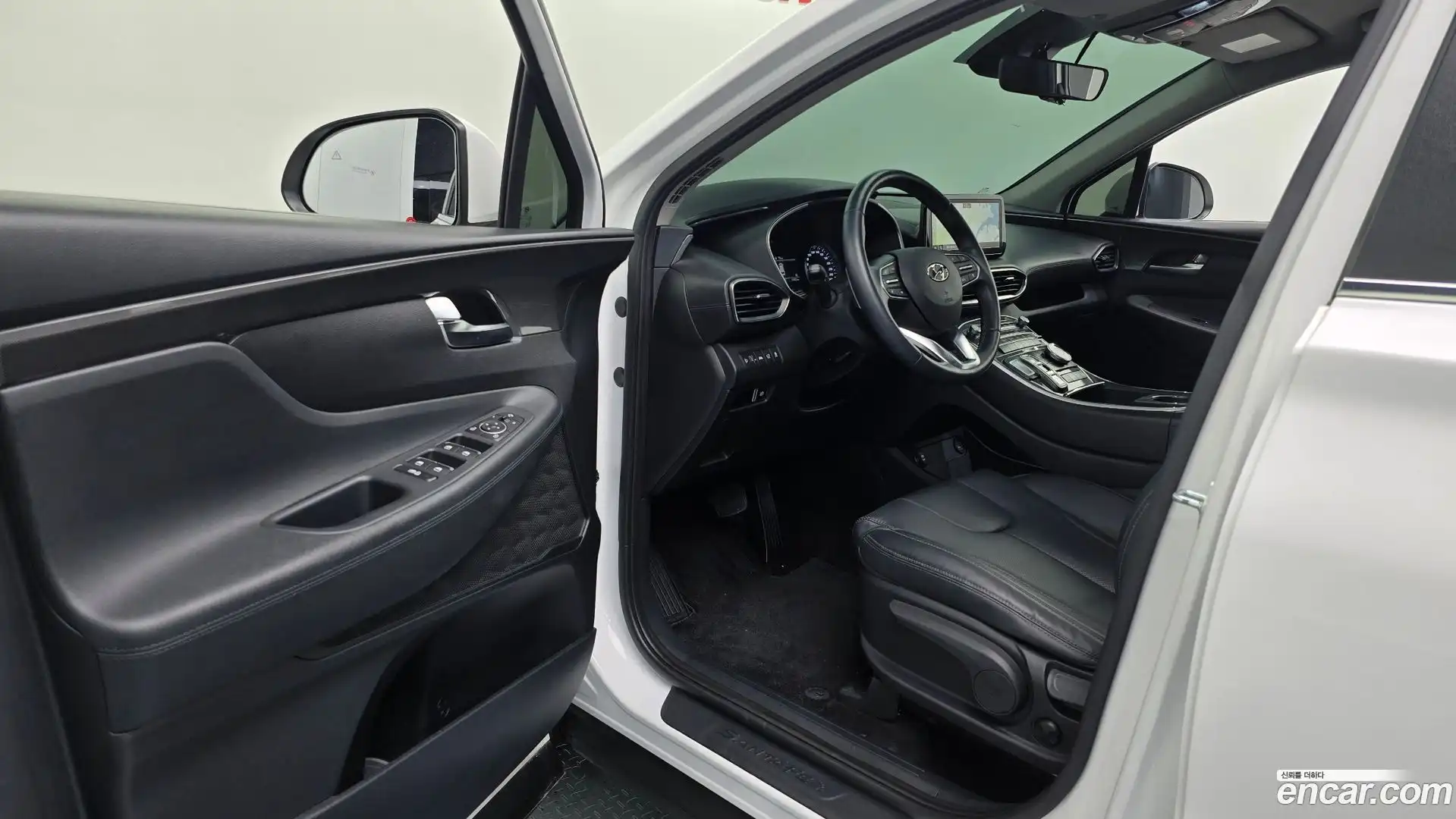 Santafe Hyundai 2023.0-INNER-010