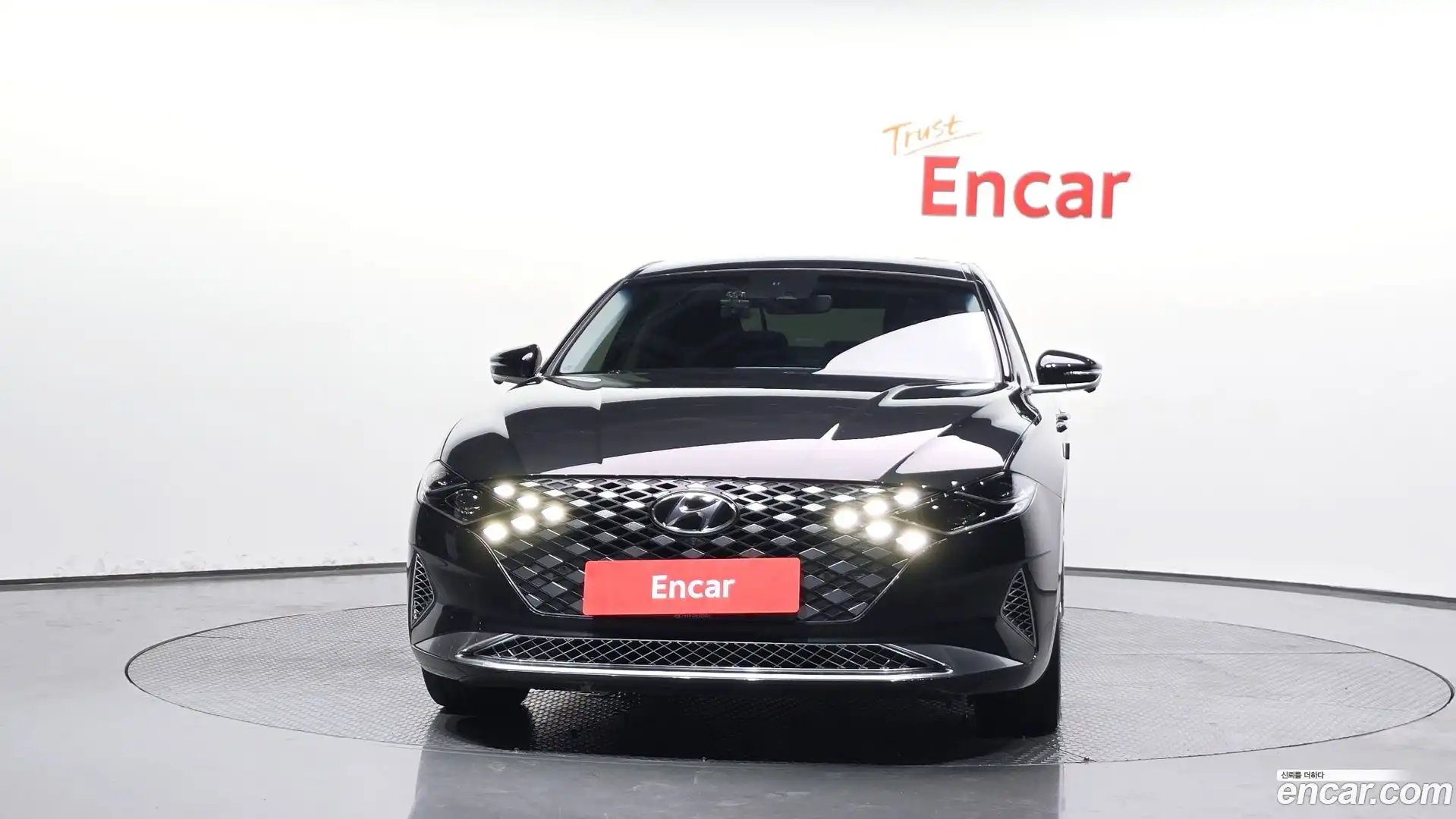 Grandeur Hyundai 2020.5-OUTER-003