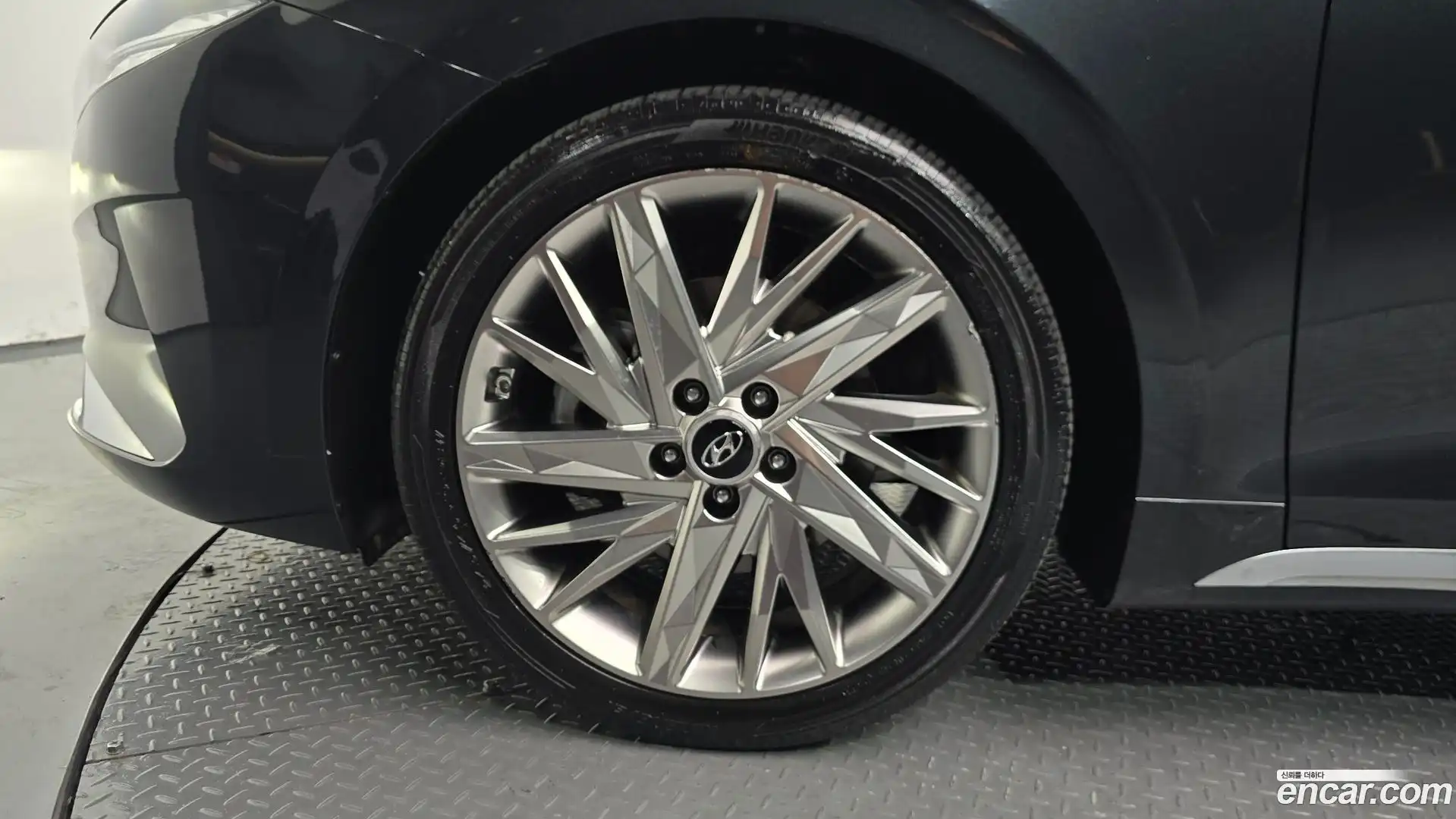 Grandeur Hyundai 2020.5-OUTER-005
