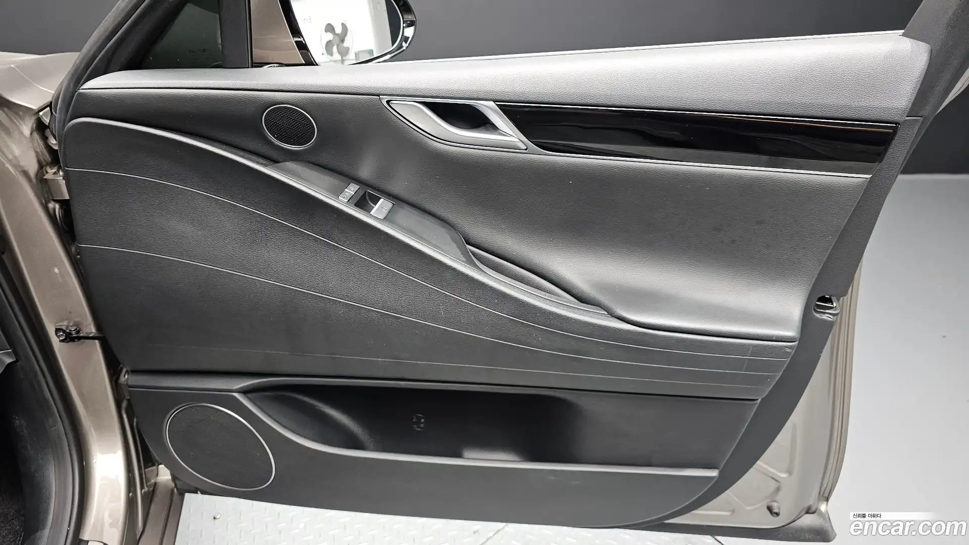 G80 Genesis 2021.4-INNER-034