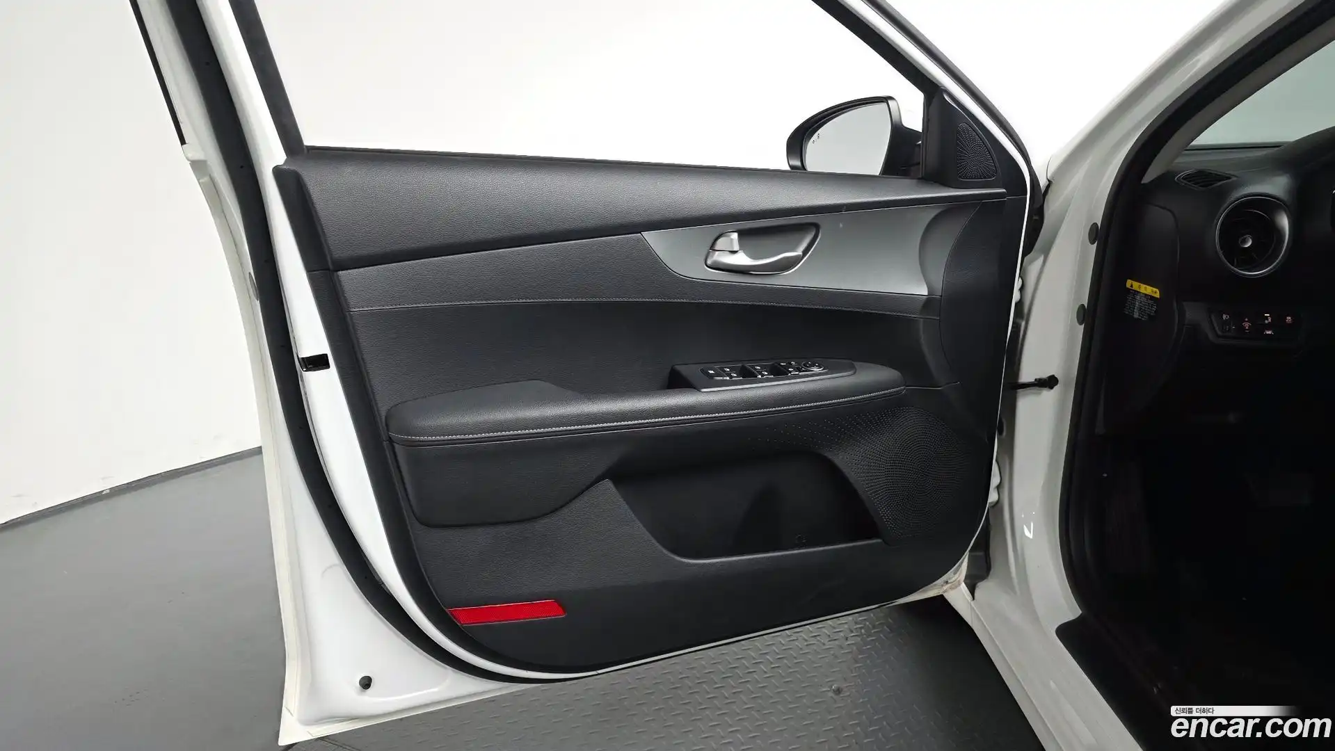 K3 Kia 2019.8-INNER-034