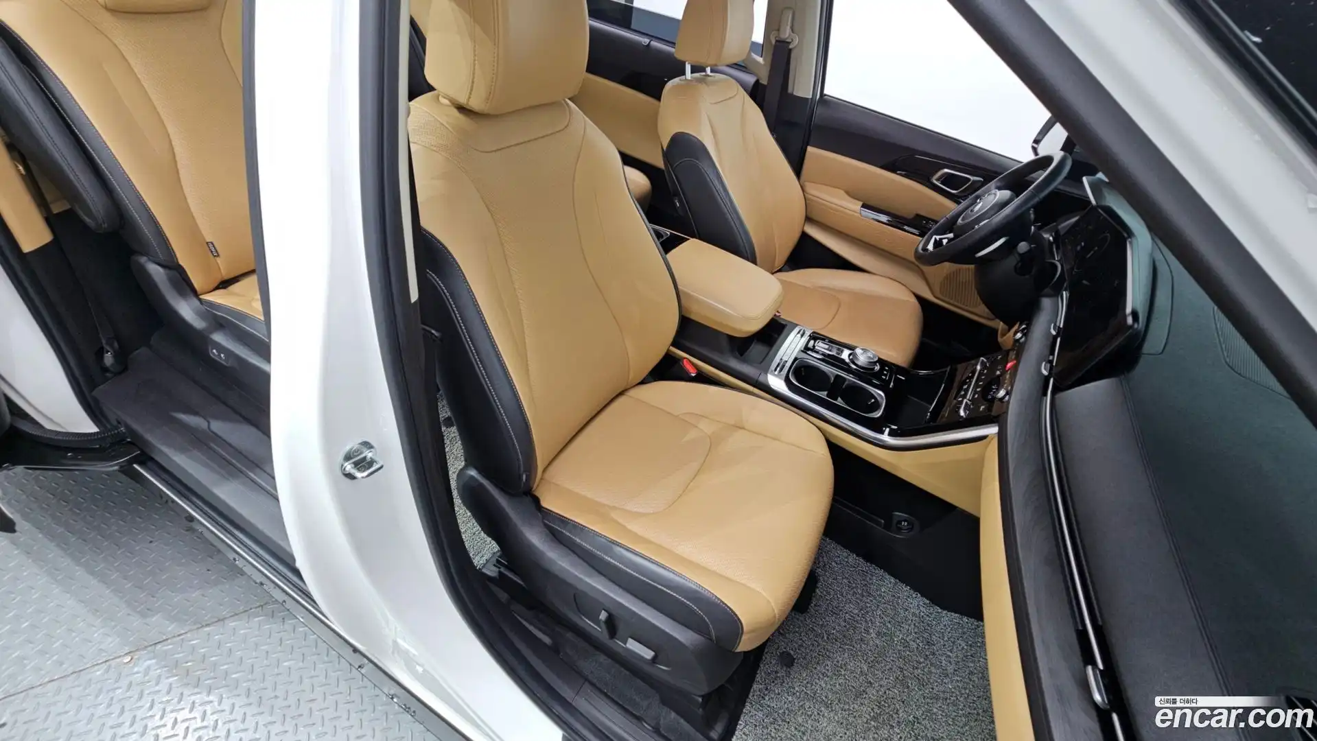 Canival Kia 2020.9-OPTION-024