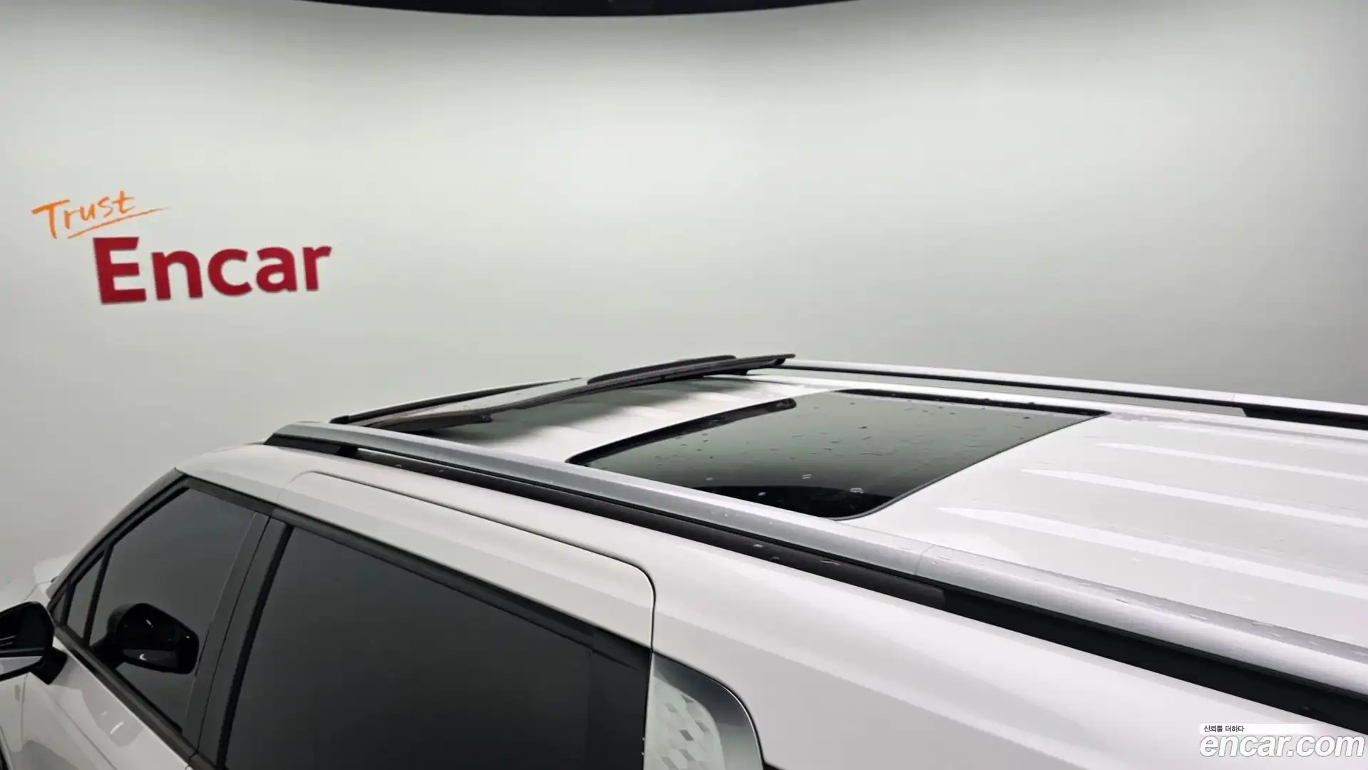Canival Kia 2020.9-OPTION-043