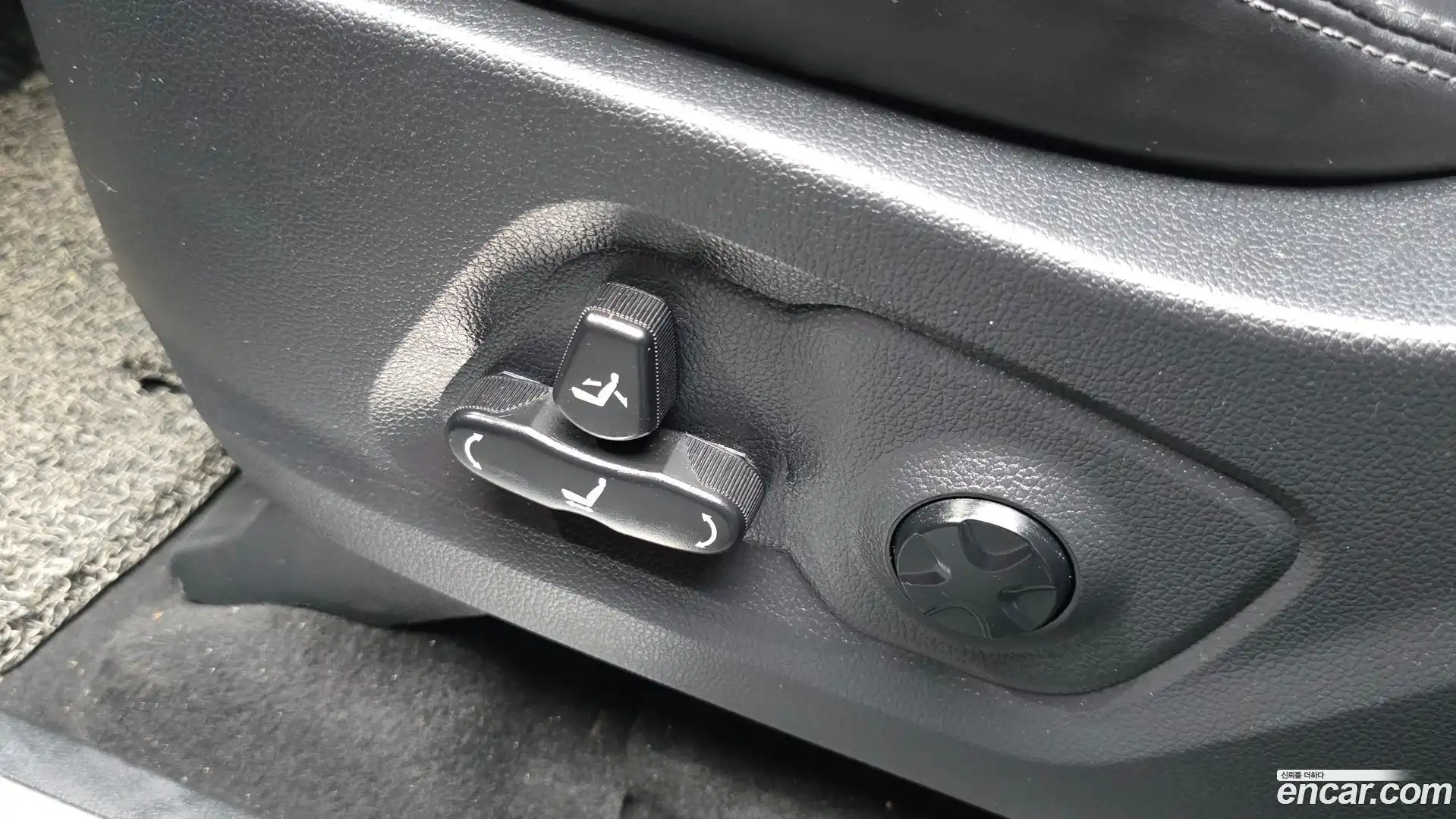 Rexton KG Mobility 2020.2-OPTION-023