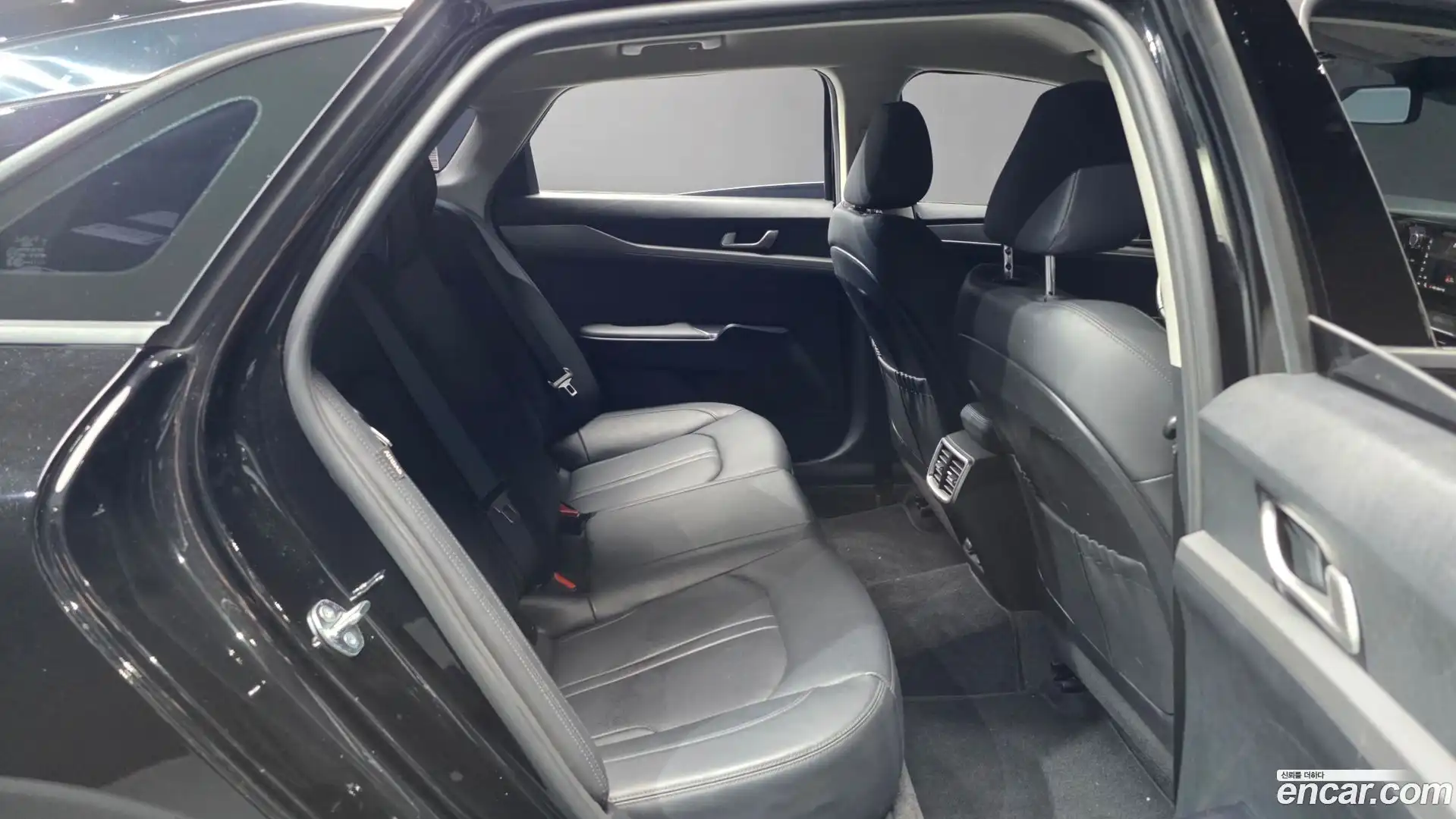 K5 Kia 2023.4-OPTION-016
