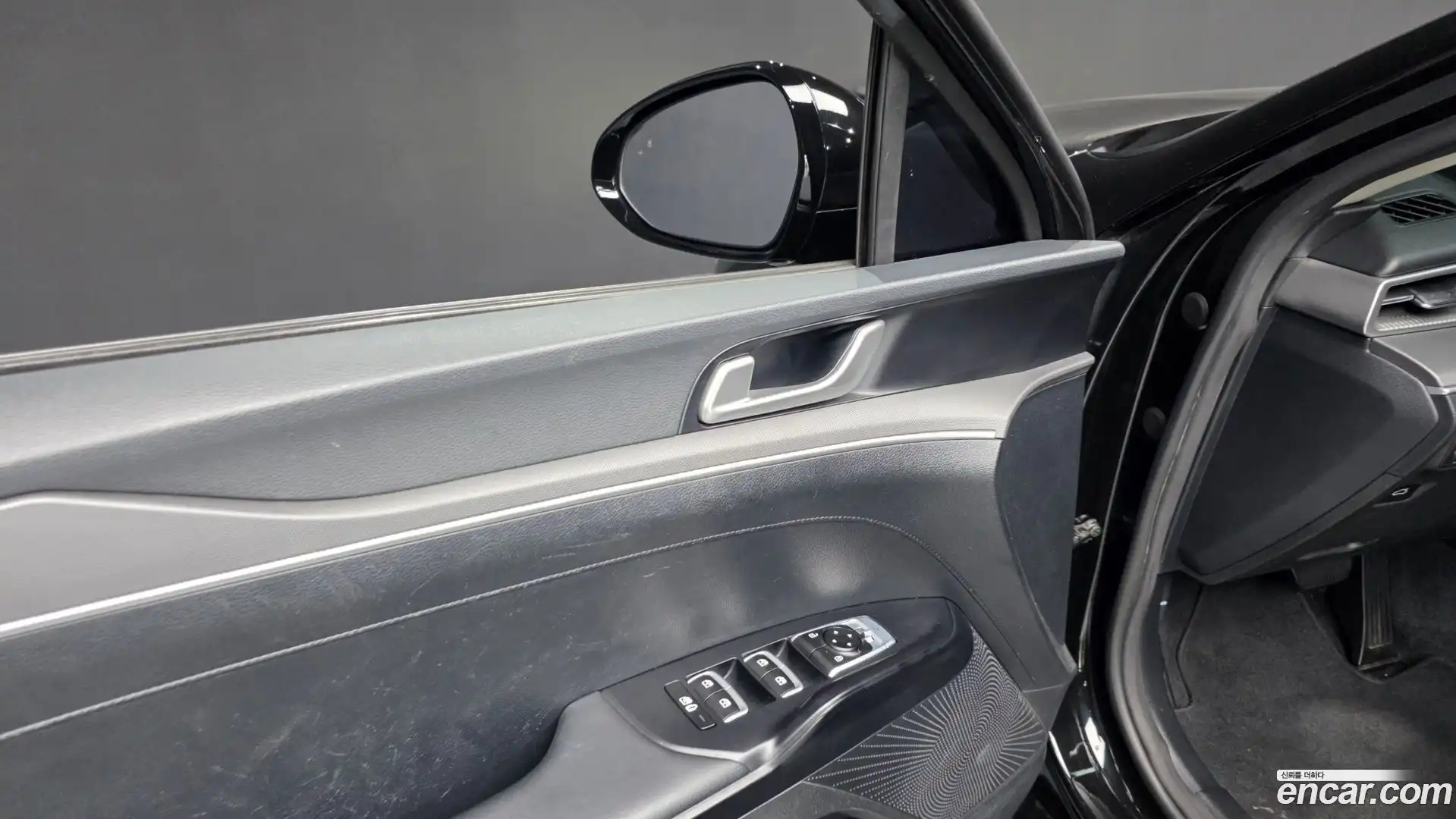 K5 Kia 2023.4-OPTION-041