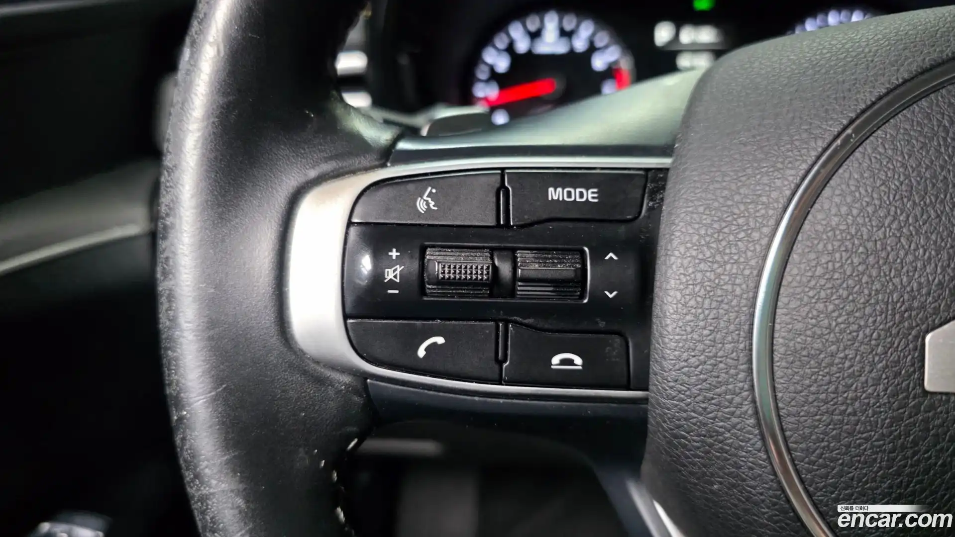 K5 Kia 2023.4-OPTION-045
