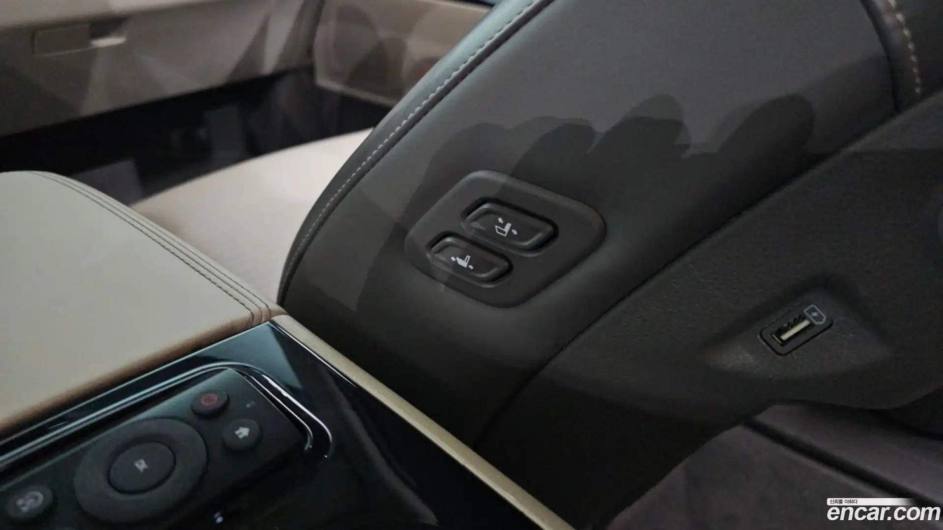 Canival Kia 2021.1-OPTION-047