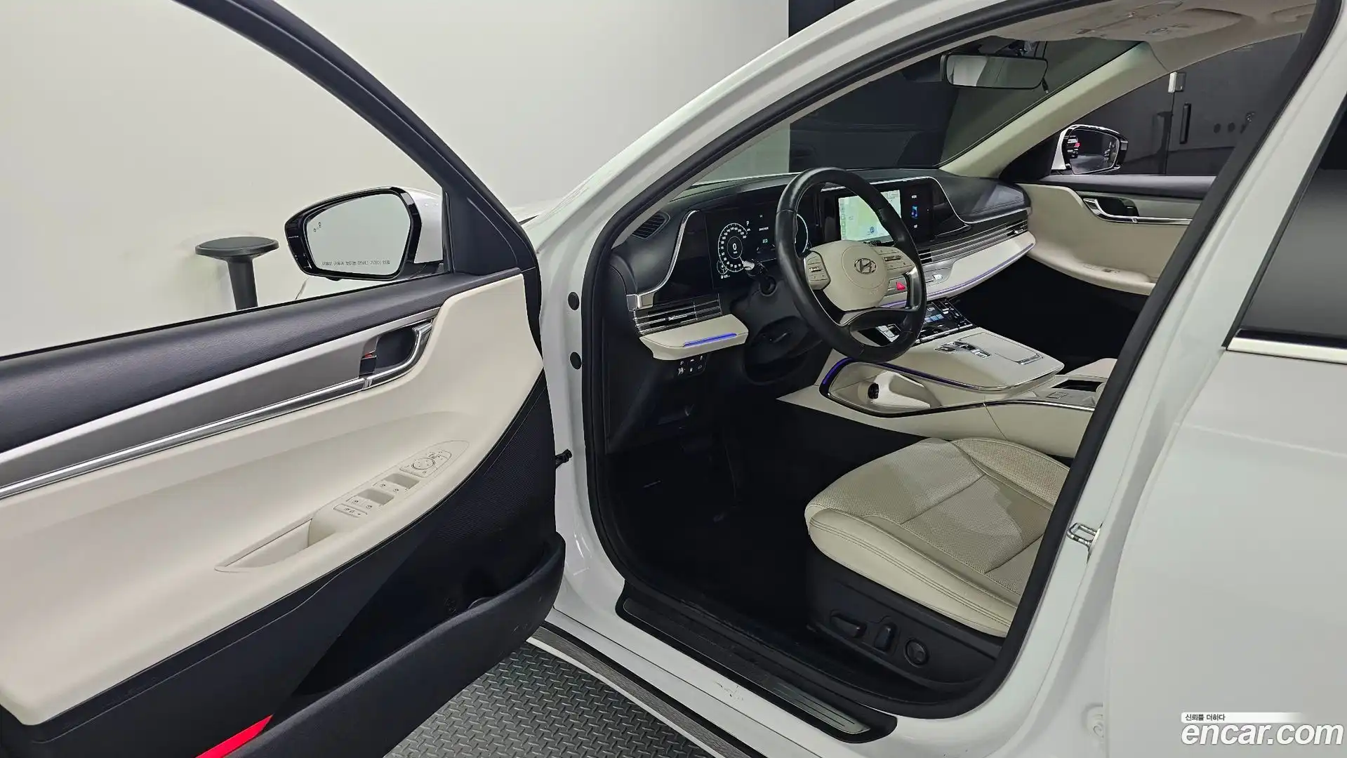 Grandeur Hyundai 2022.4-INNER-010