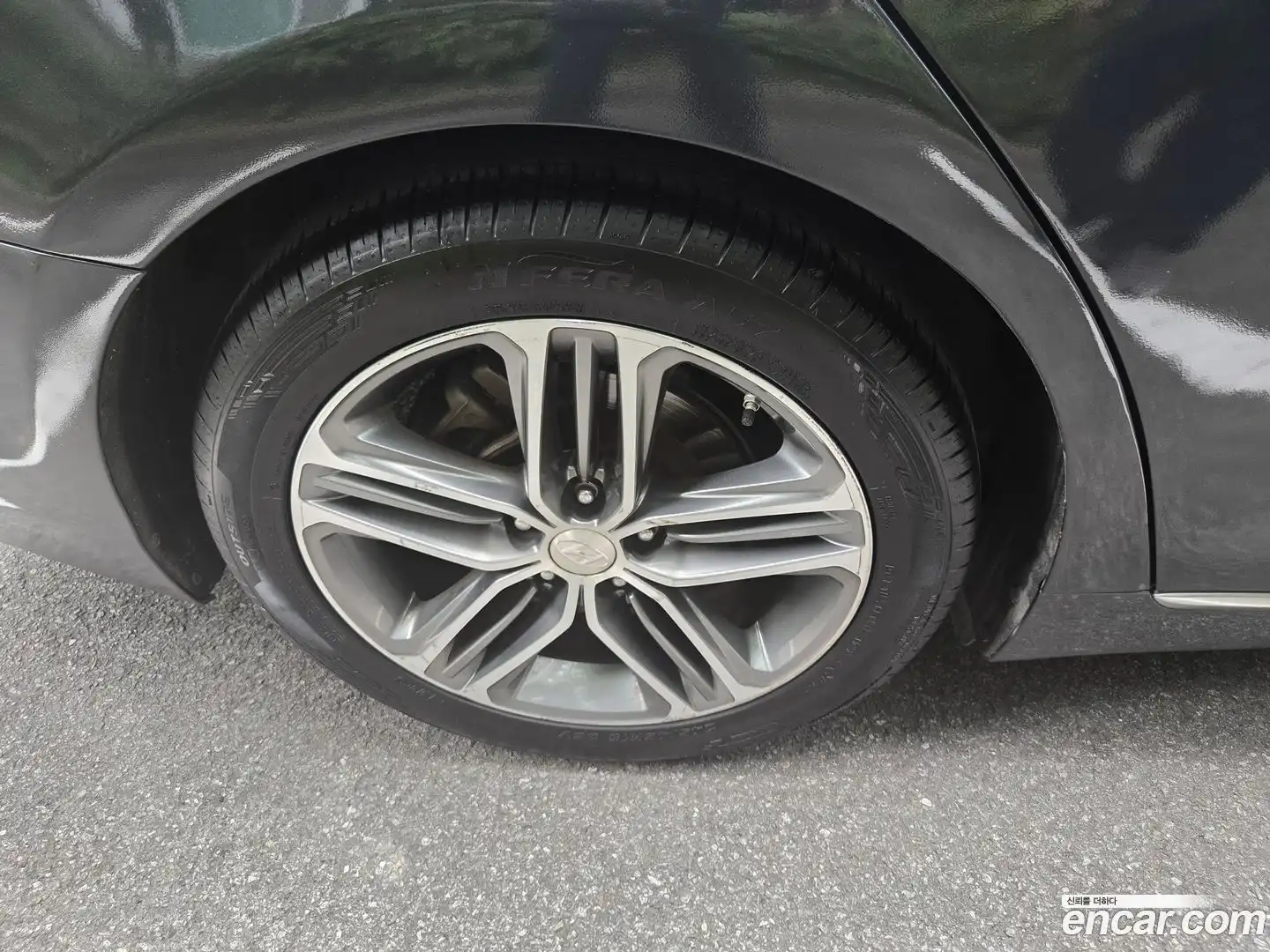 Grandeur Hyundai 2017.1-OPTION-020
