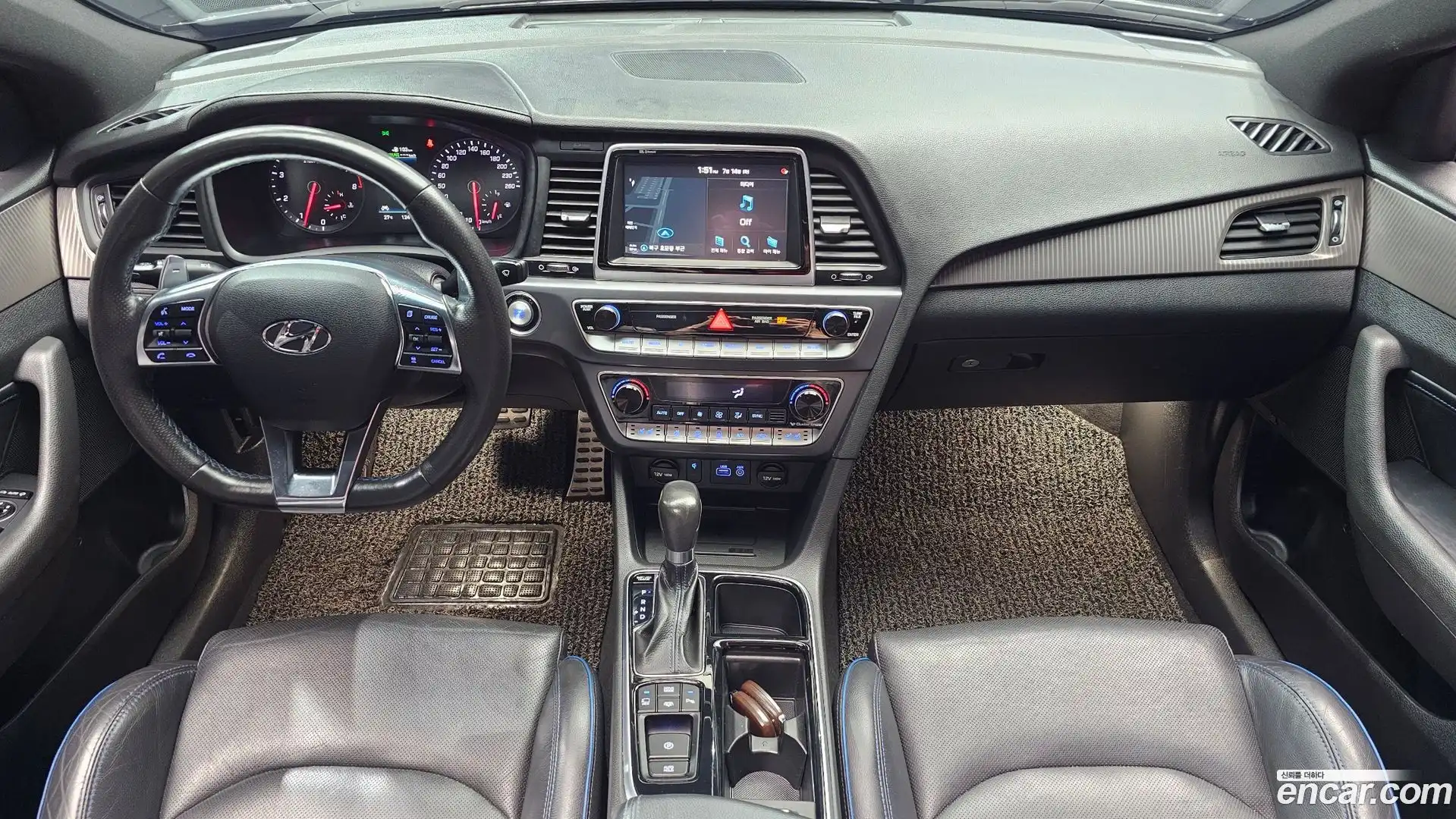 Sonata Hyundai 2018.1-INNER-007