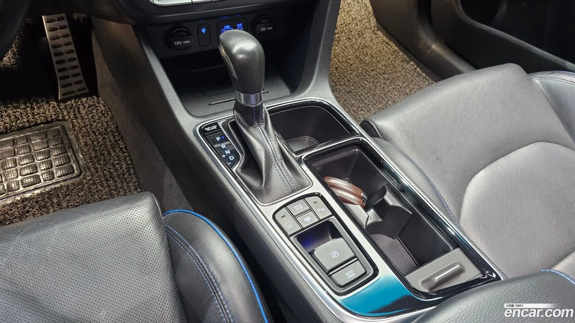 Sonata Hyundai 2018.1-INNER-009