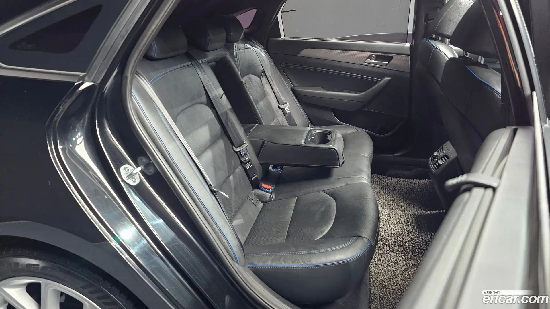 Sonata Hyundai 2018.1-OPTION-015