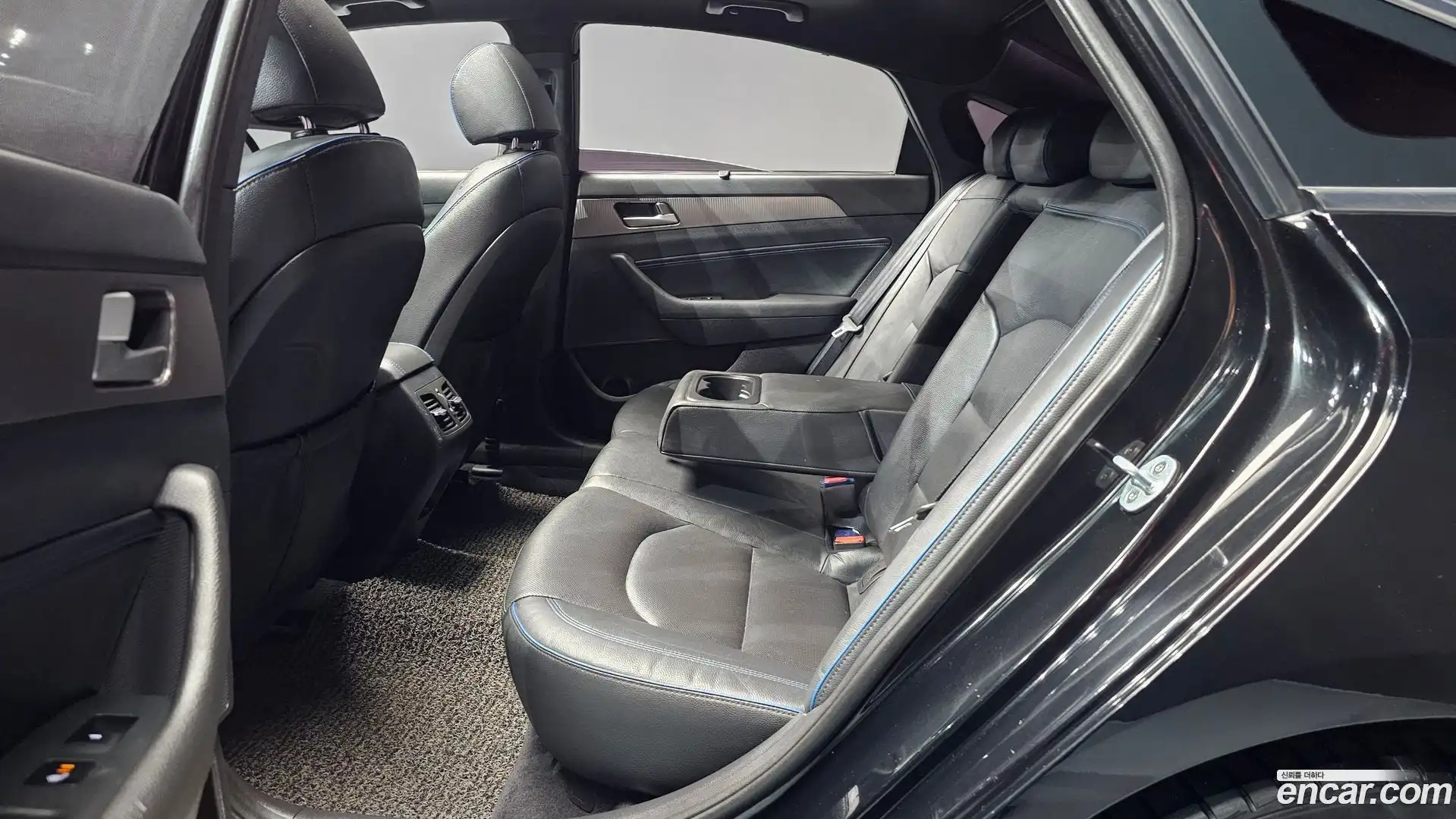 Sonata Hyundai 2018.1-OPTION-016