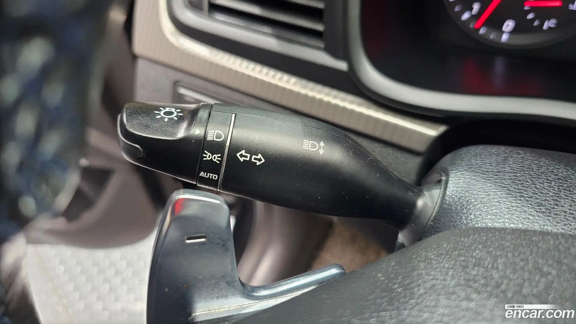 Sonata Hyundai 2018.1-OPTION-023