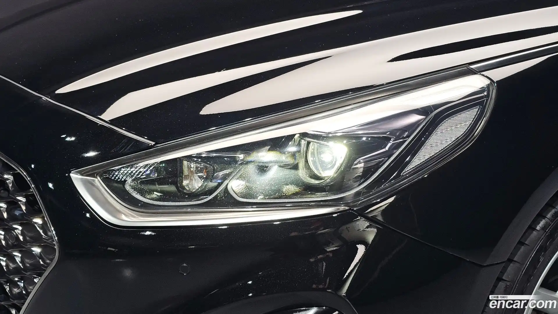 Sonata Hyundai 2018.1-OUTER-032