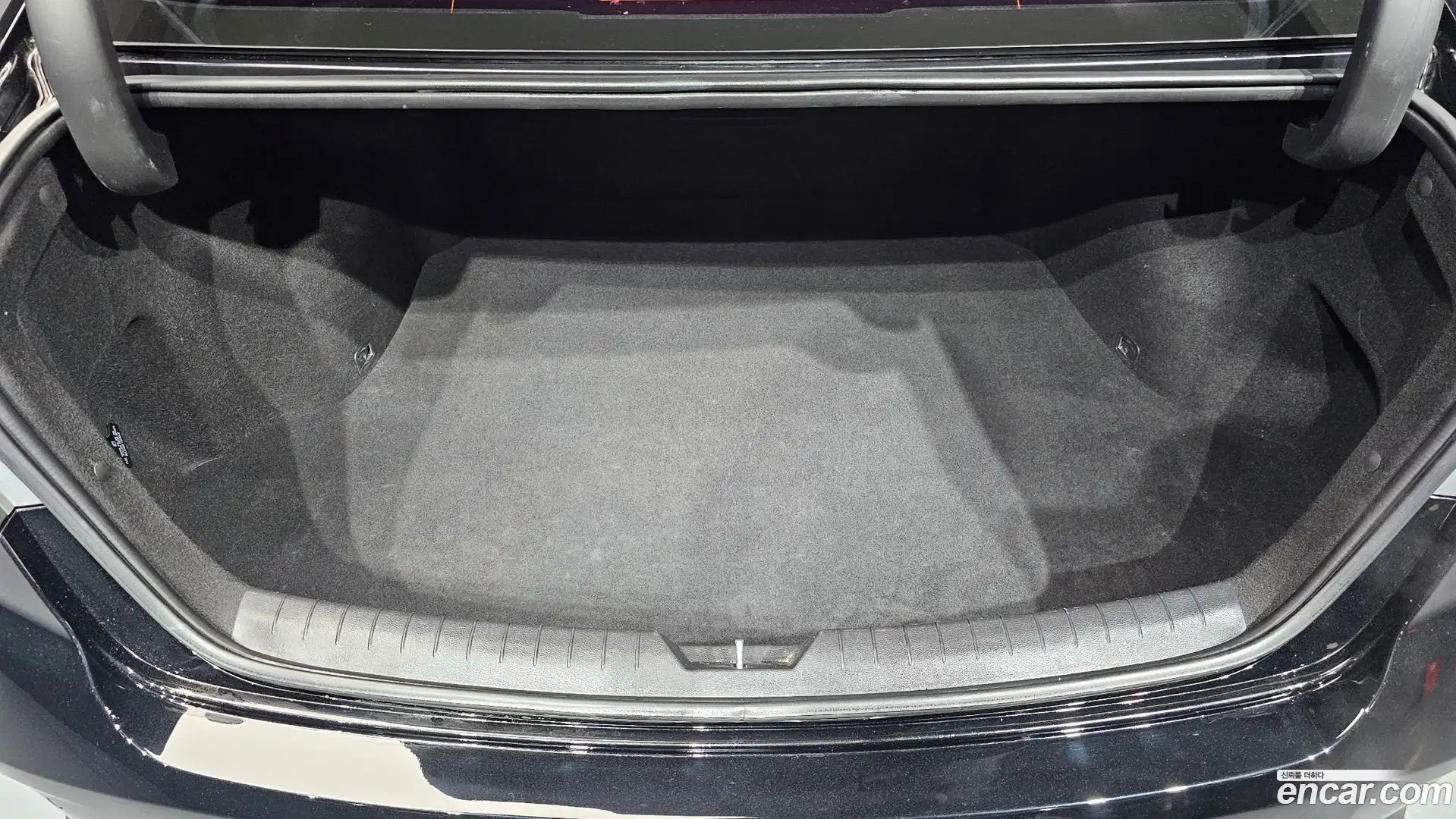 Sonata Hyundai 2018.1-OPTION-045