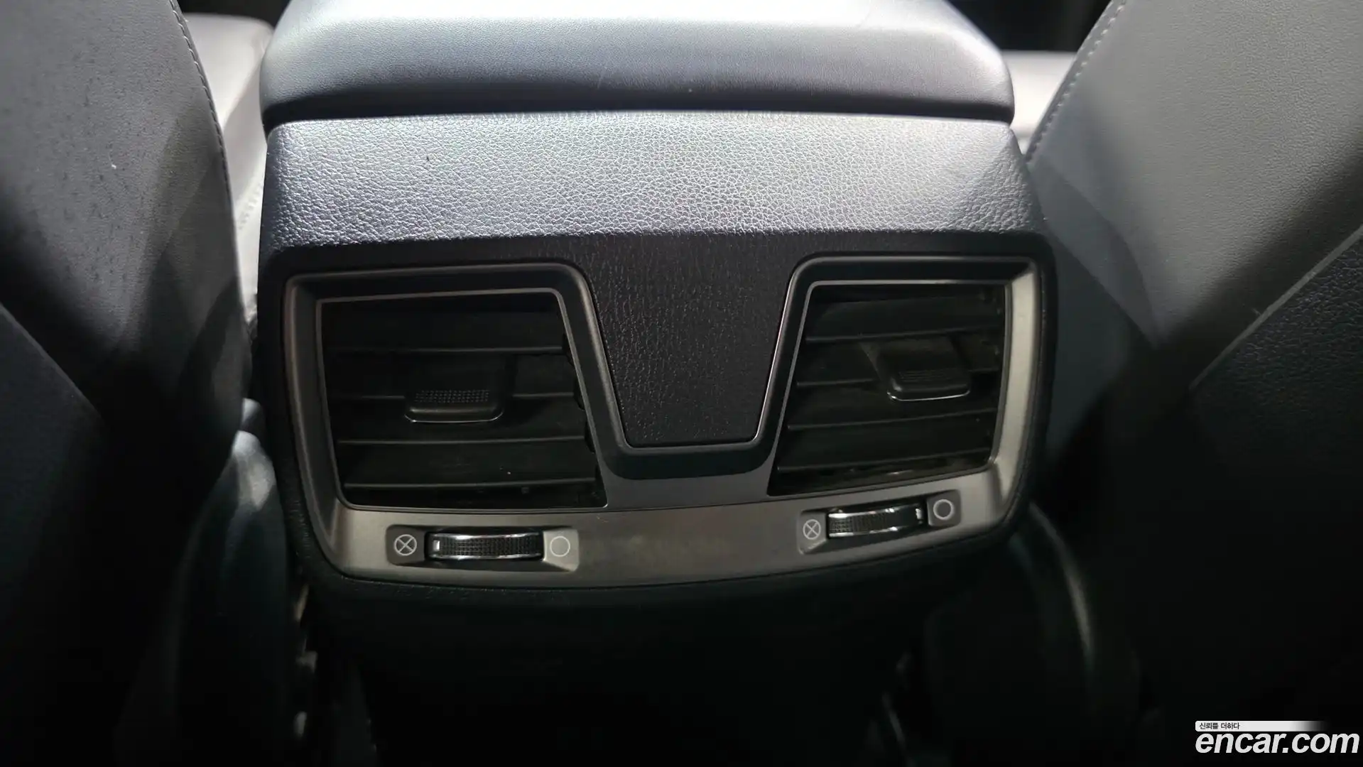 Rexton KG Mobility 2020.5-OPTION-044