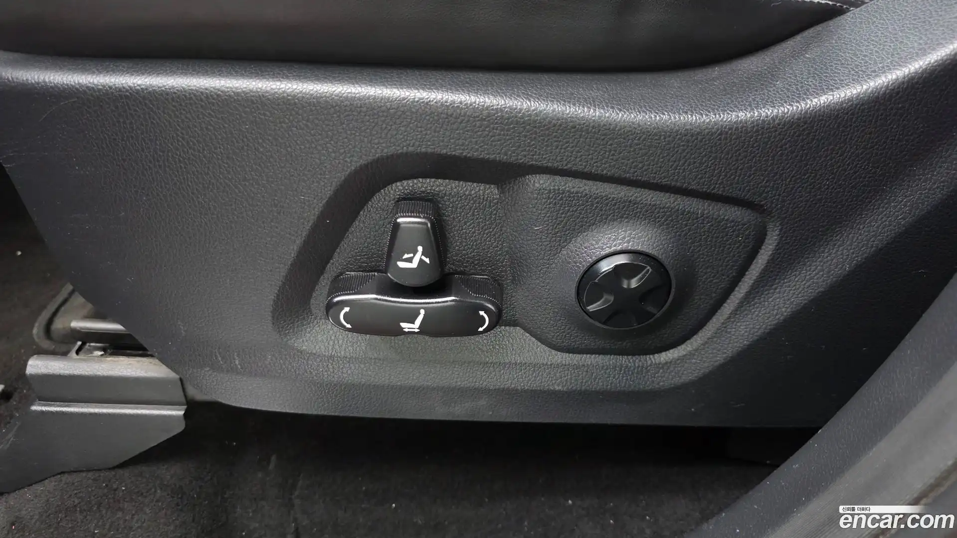 Rexton KG Mobility 2020.5-OPTION-045