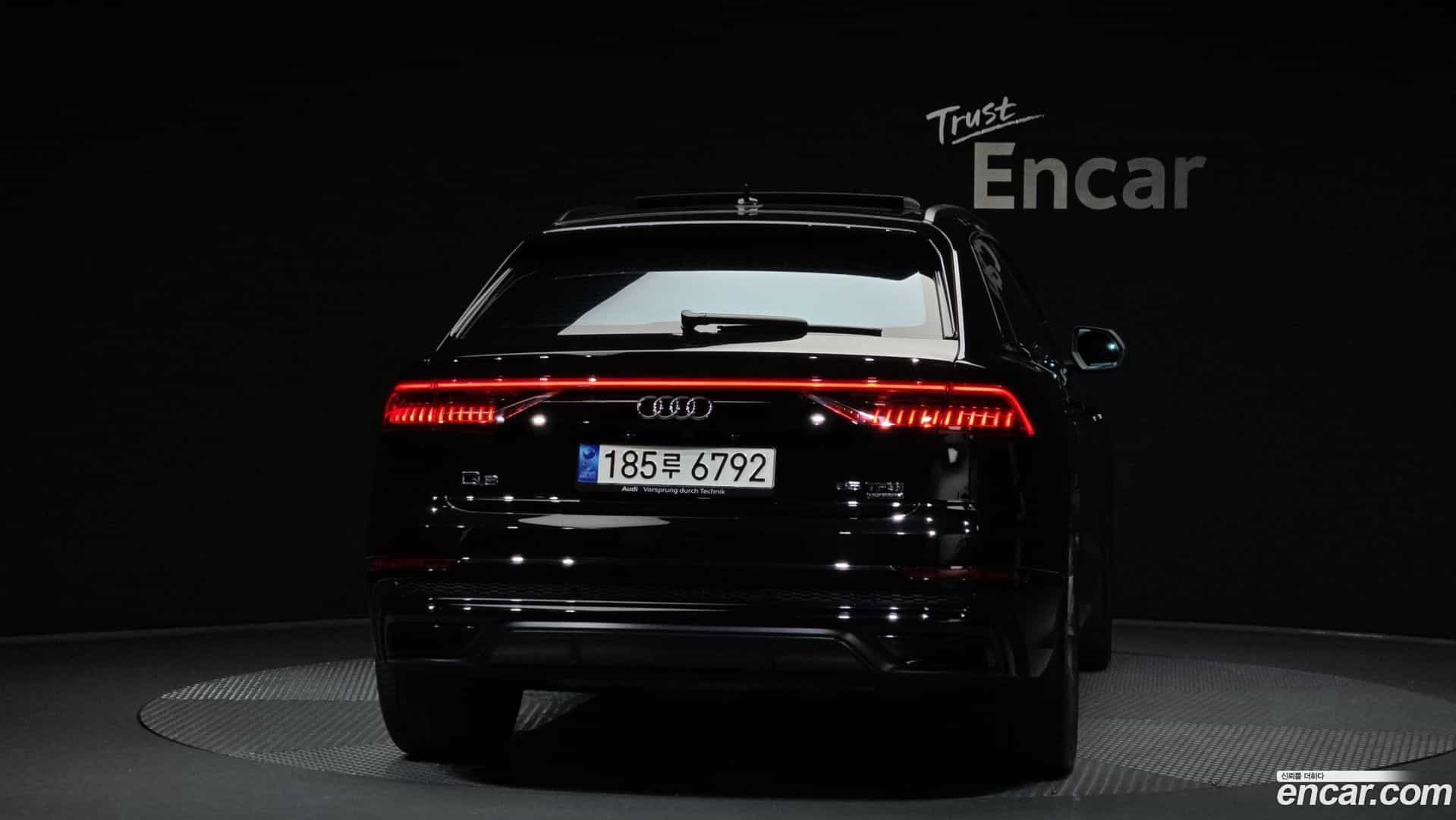 Q8 Audi 2022.11-OUTER-004