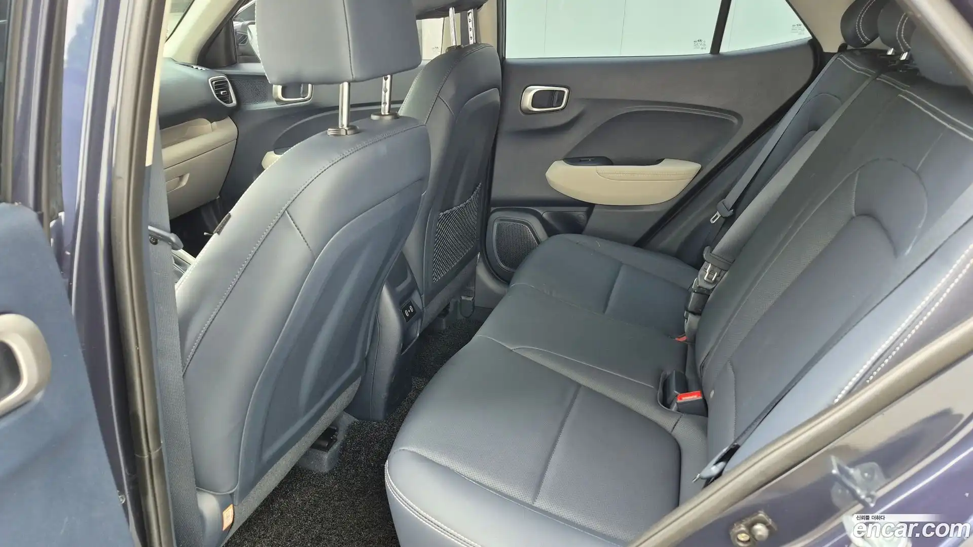 Venue Hyundai 2022.11-INNER-010