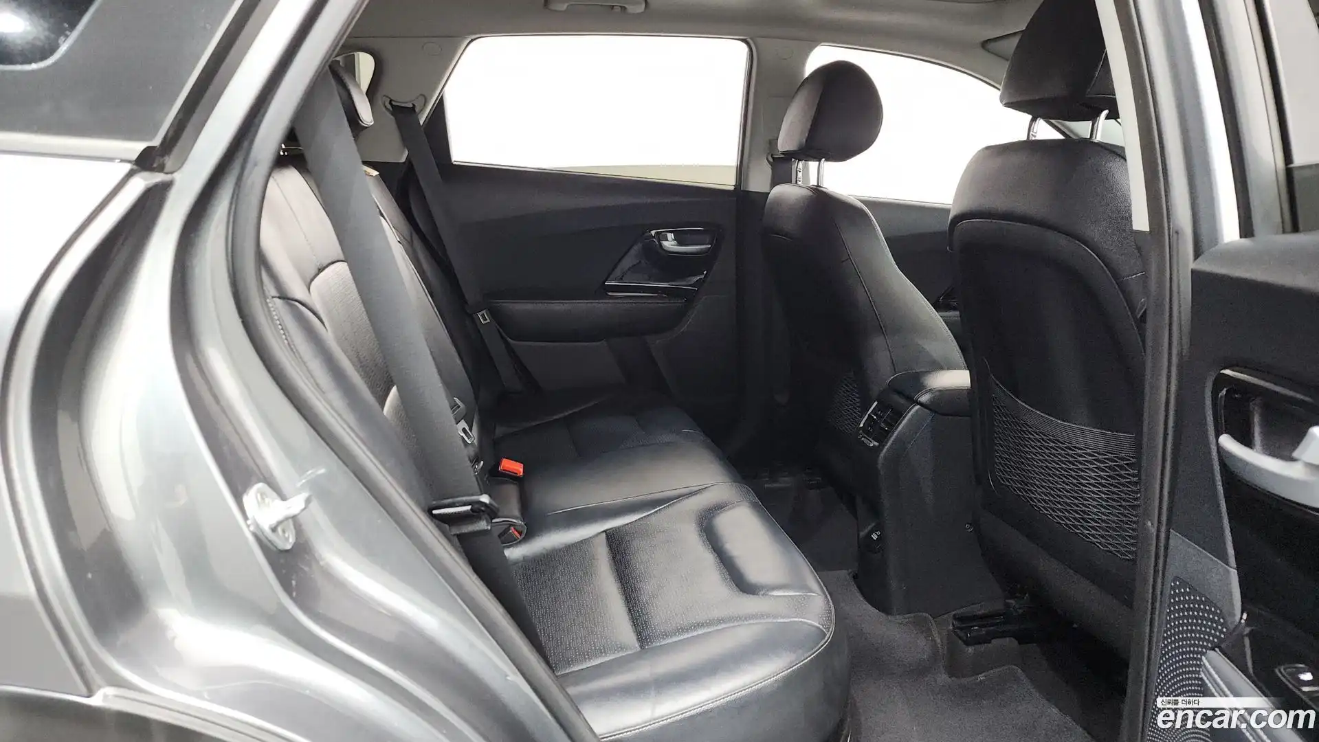 Niro Kia 2017.4-OPTION-015