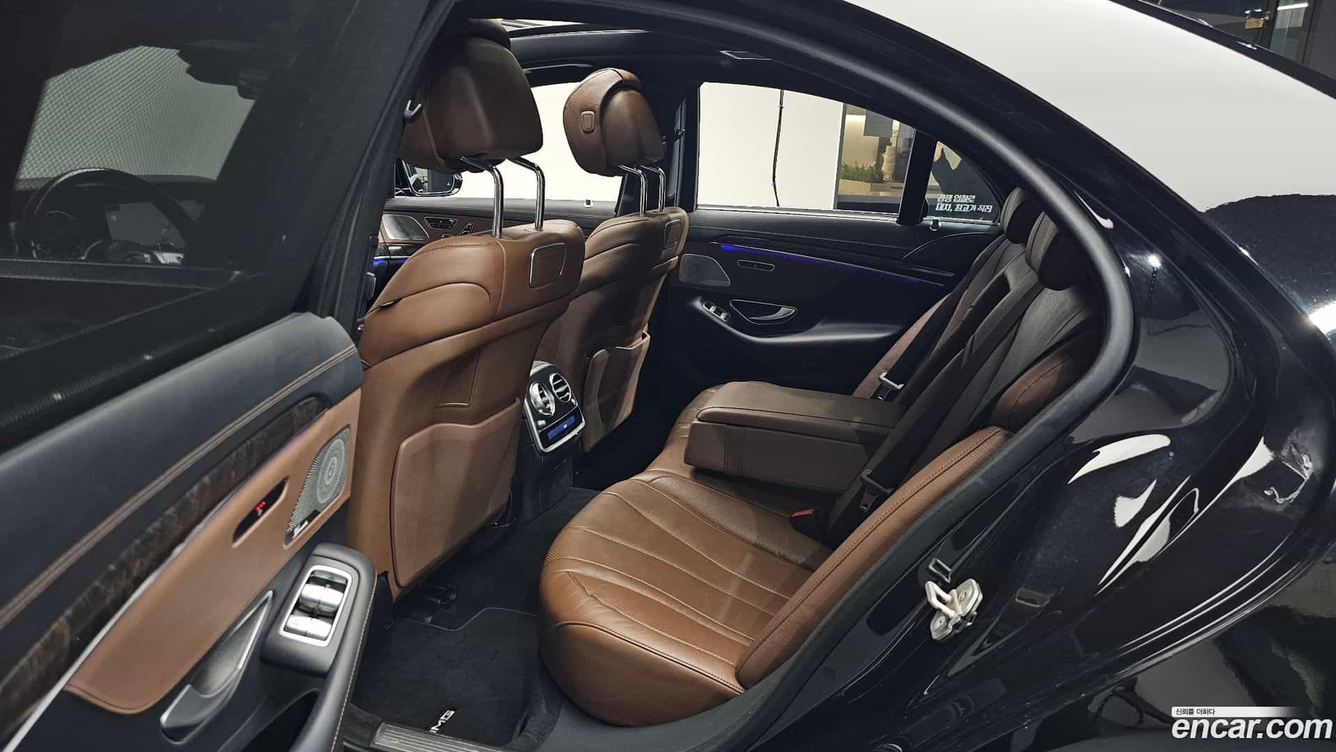 S-Class Mercedes-Benz 2017.8-OPTION-016