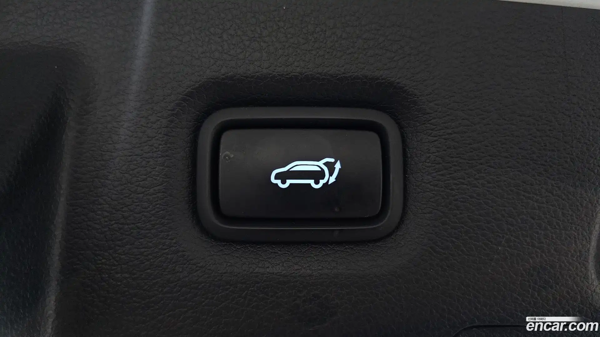 Santafe Hyundai 2023.9-OPTION-024