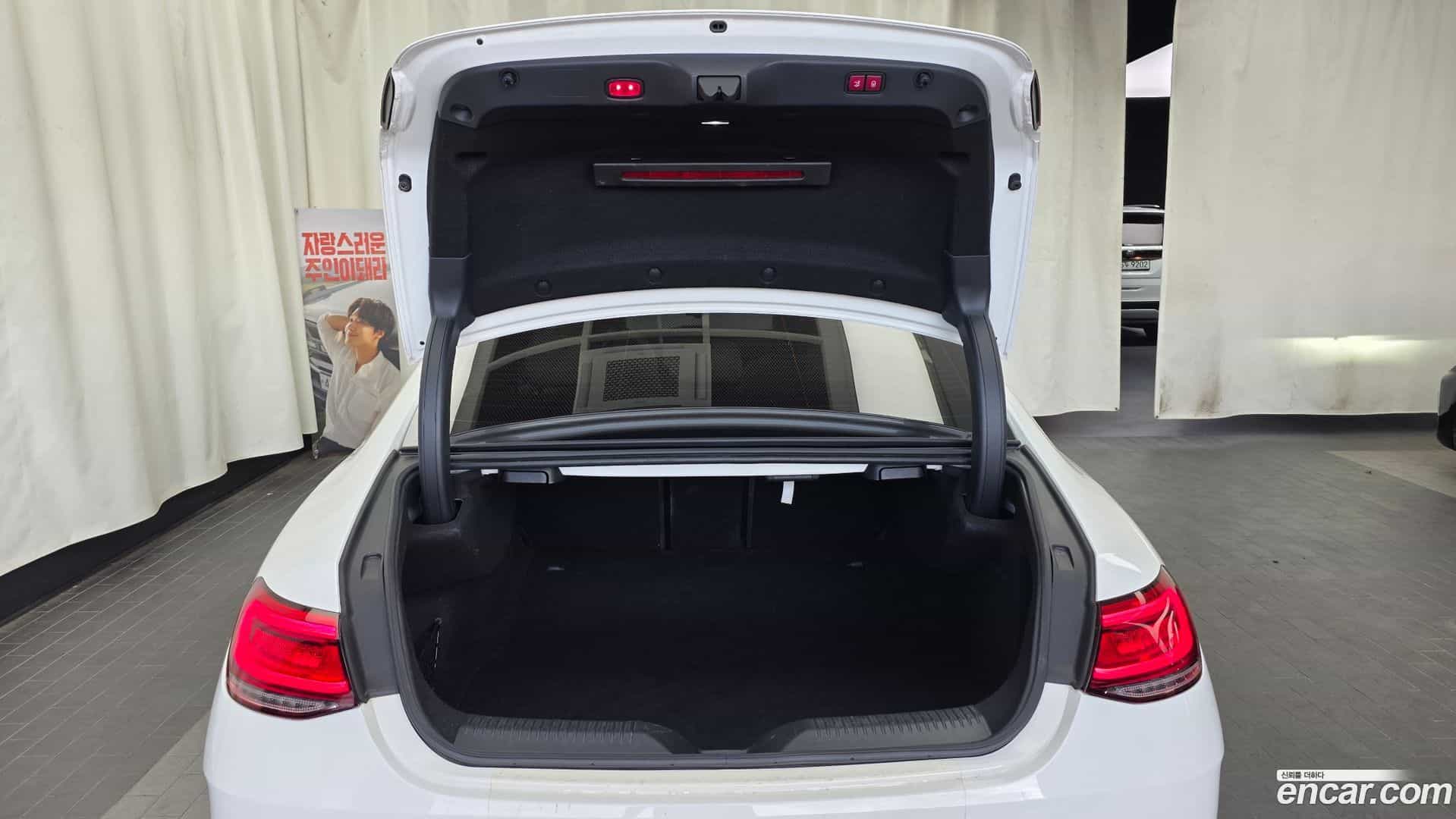 CLS-Class Mercedes-Benz 2018.9-OPTION-024