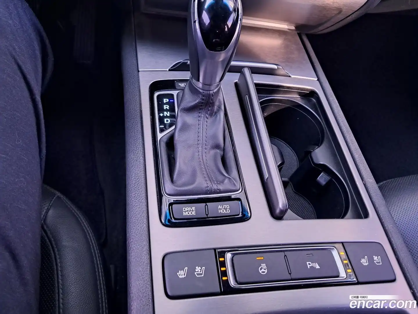 Genesis Hyundai 2015.6-OPTION-018
