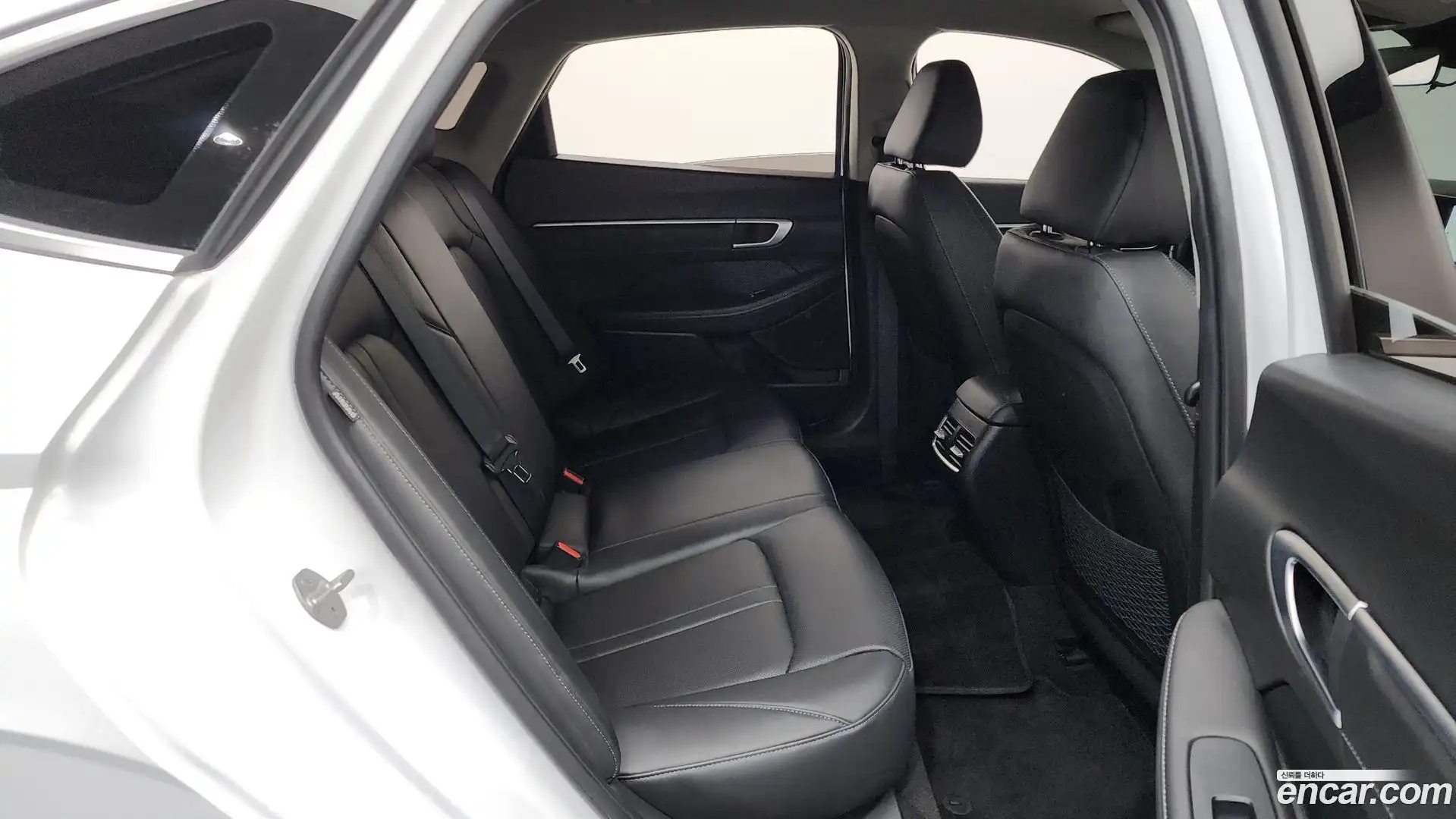 Sonata Hyundai 2023.6-OPTION-015